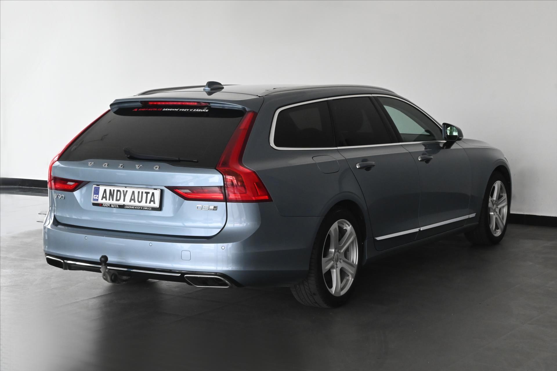 Main photo of the car Volvo V90 2.0 D5 AWD 173 kW Inscription Warranty up to 5 years (4)