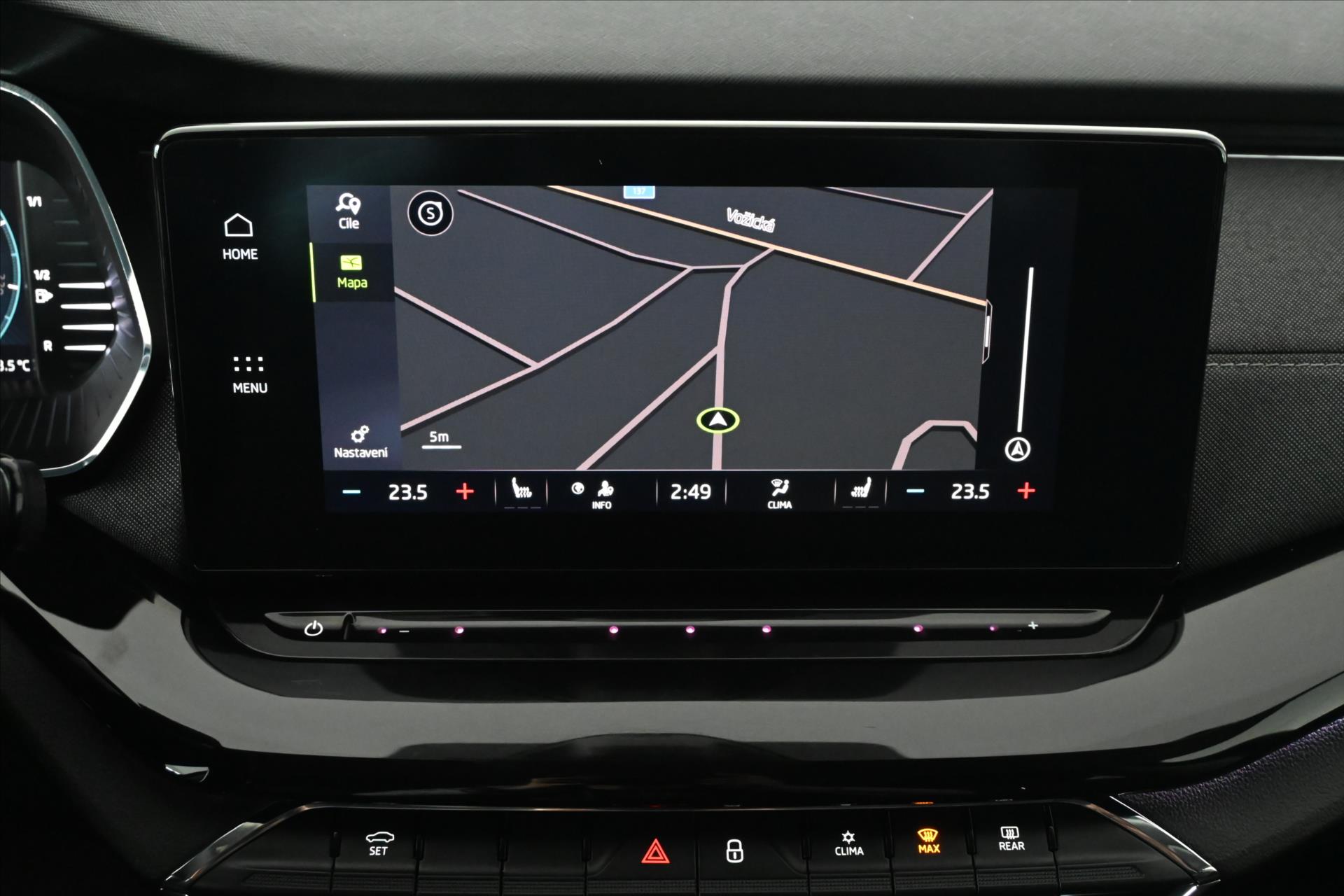 Hlavní fotografie vozu Škoda Octavia 2,0 TDi 110kW DSG *Style* Záruka až 5 let (20)