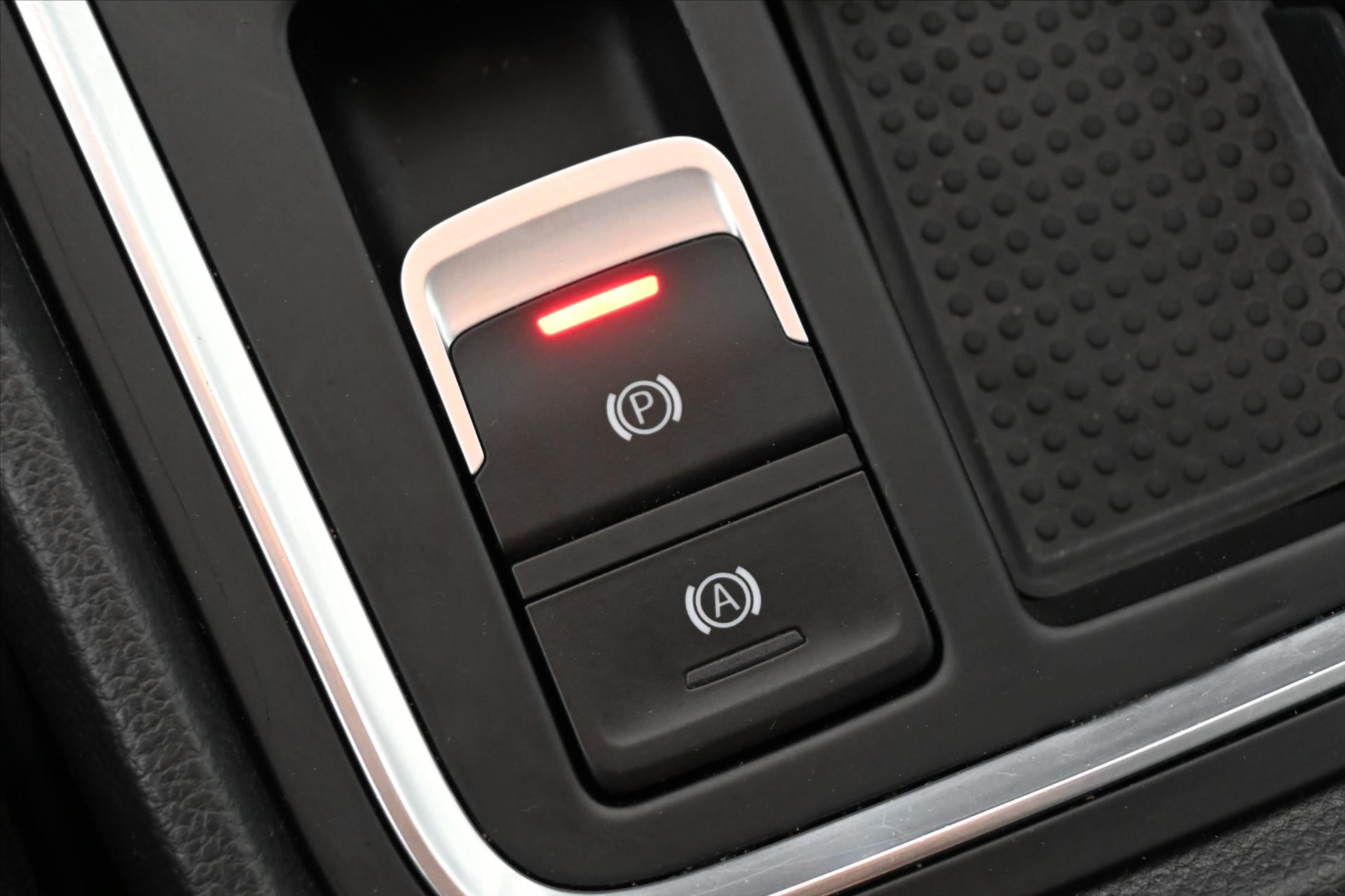 Hlavní fotografie vozu Seat Ateca 1,5 TSI 110 kW Style Business Intense Záruka až 5 let (25)