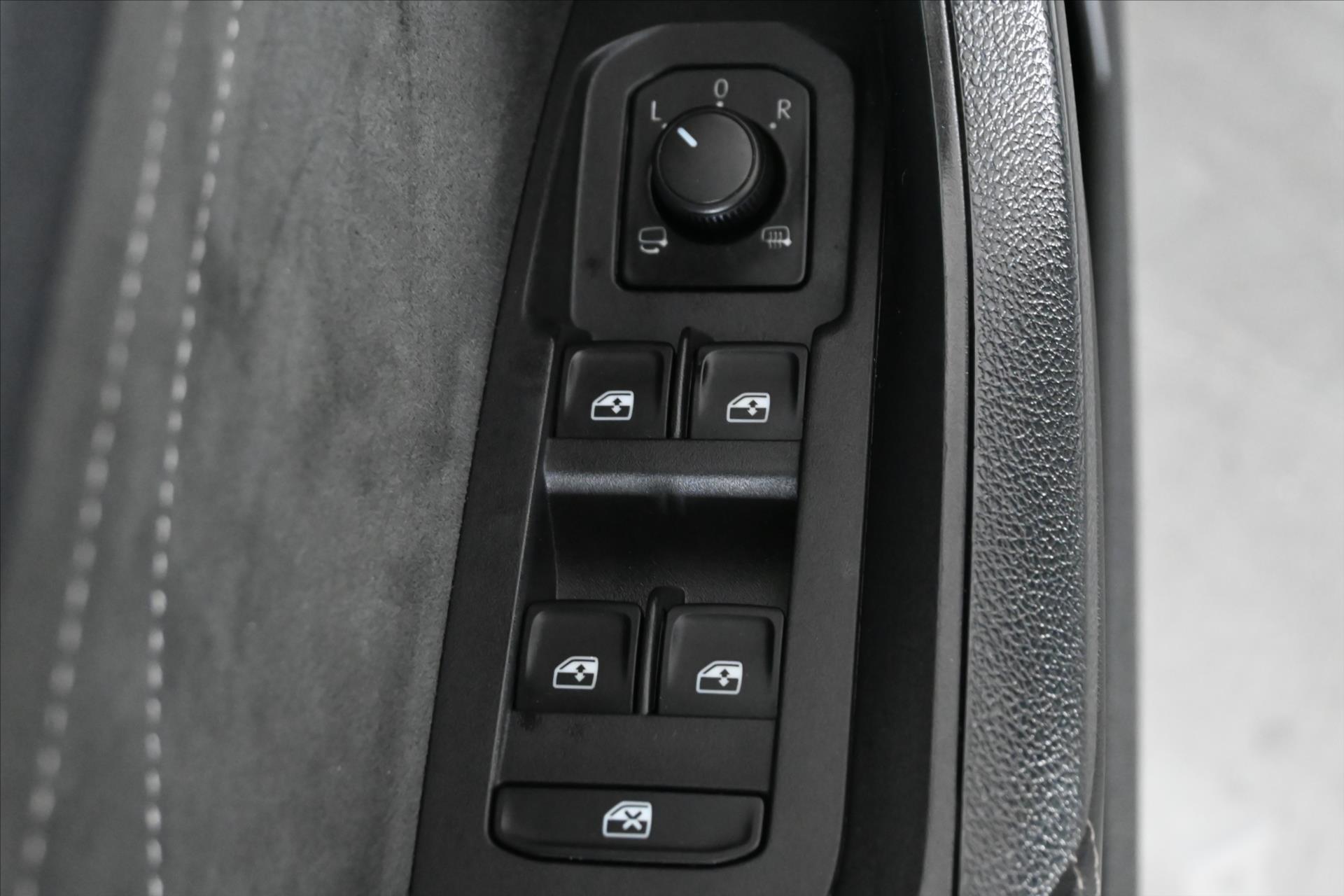 Hlavní fotografie vozu Škoda Kodiaq 1,5 TSI 110 kW DSG SPORT-LINE Záruka až 5 let (29)