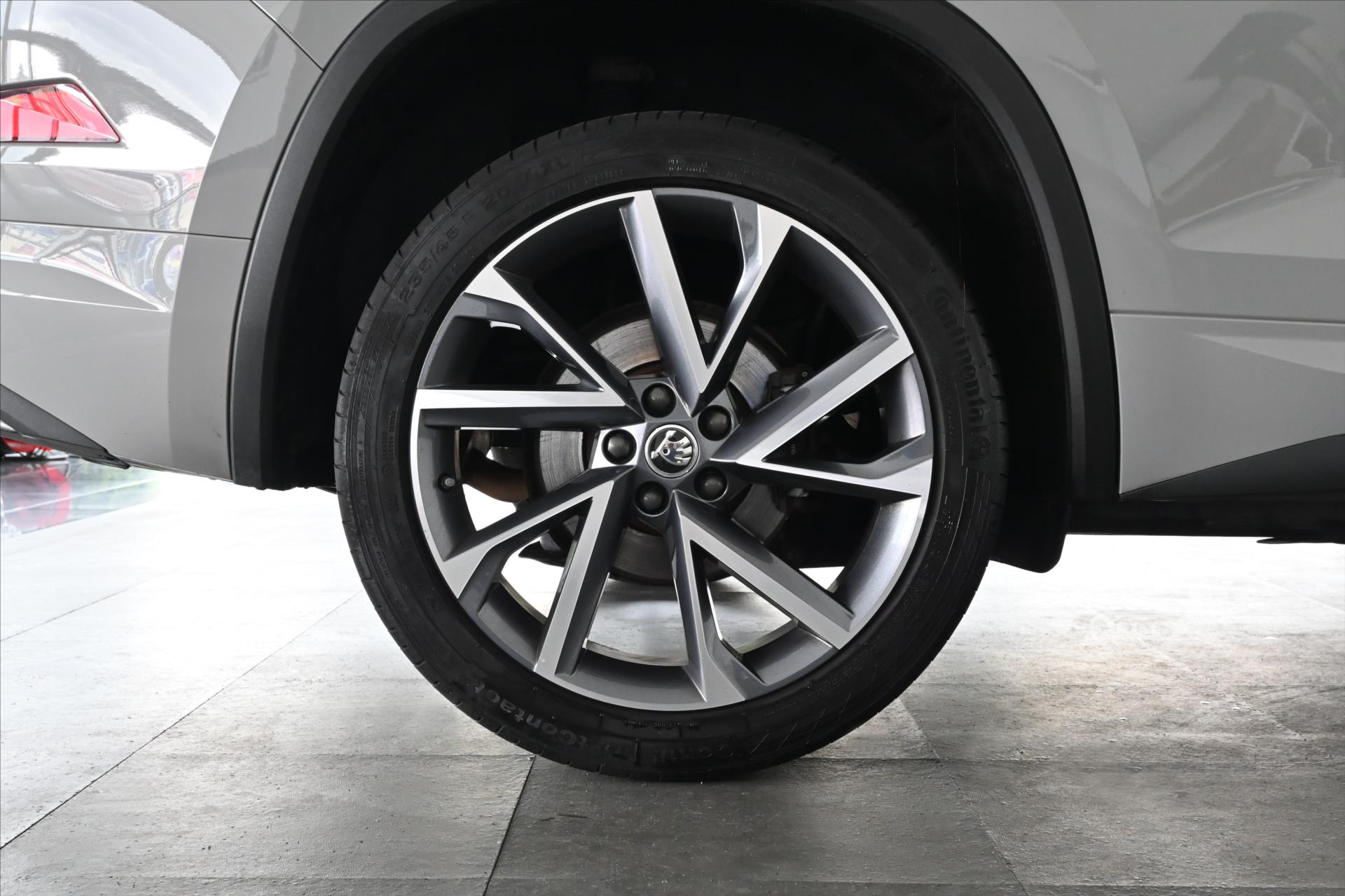 Hlavní fotografie vozu Škoda Kodiaq 1,5 TSI 110 kW DSG SPORT-LINE Záruka až 5 let (37)