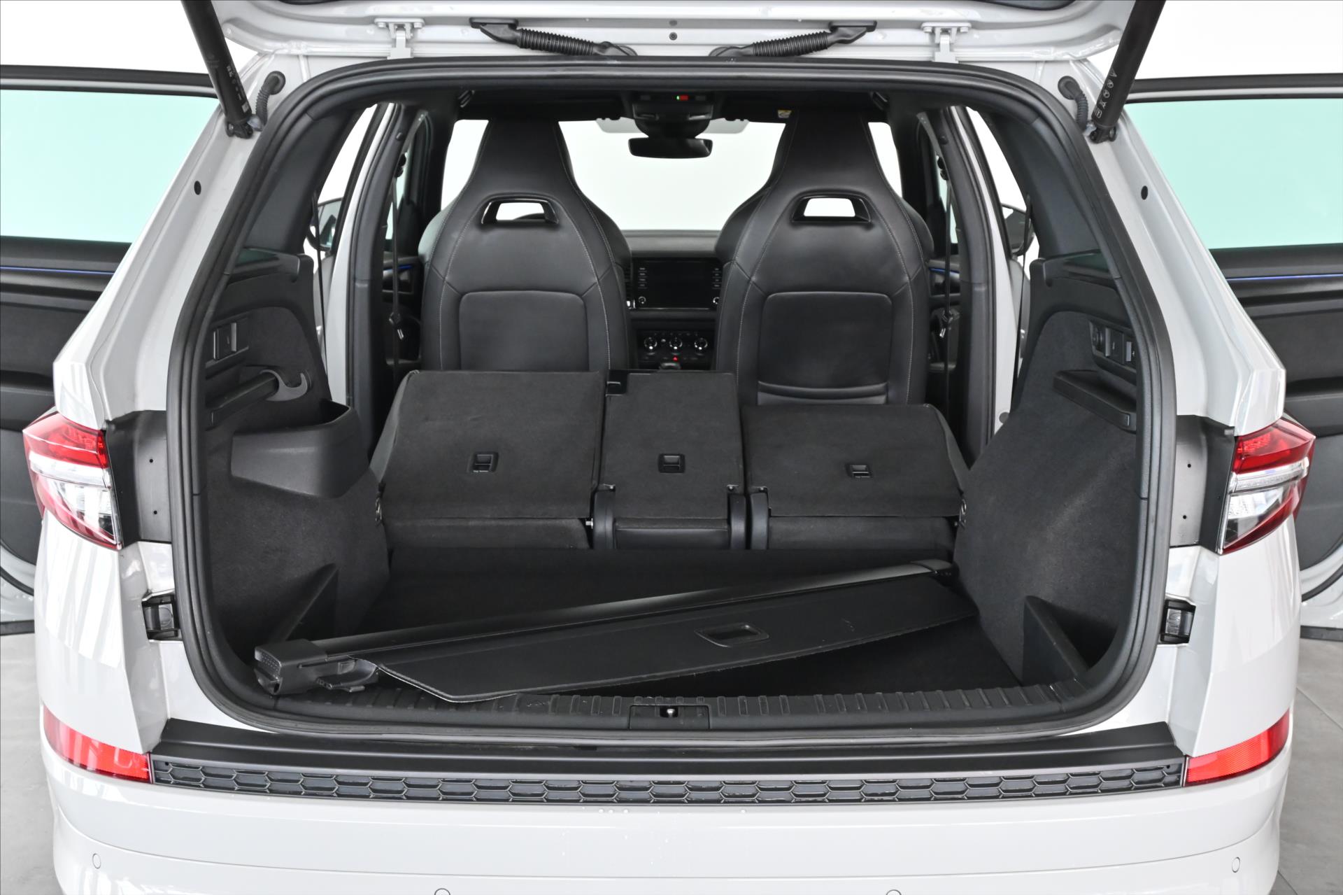 Hlavní fotografie vozu Škoda Kodiaq 1,5 TSI 110 kW DSG SPORT-LINE Záruka až 5 let (7)