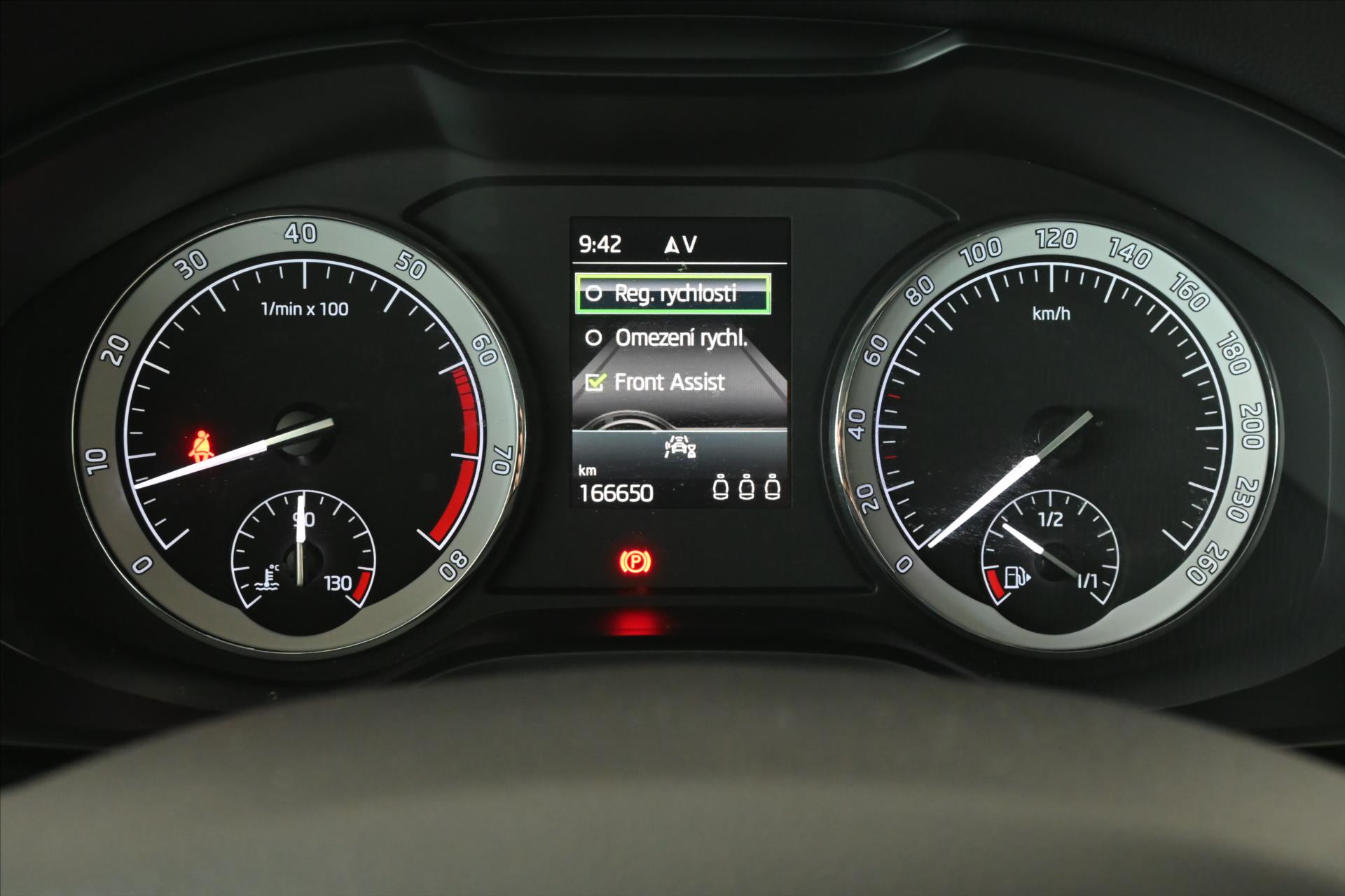 Hlavní fotografie vozu Škoda Kodiaq 1,5 TSI 110 kW Ambition Záruka až 5 let (14)