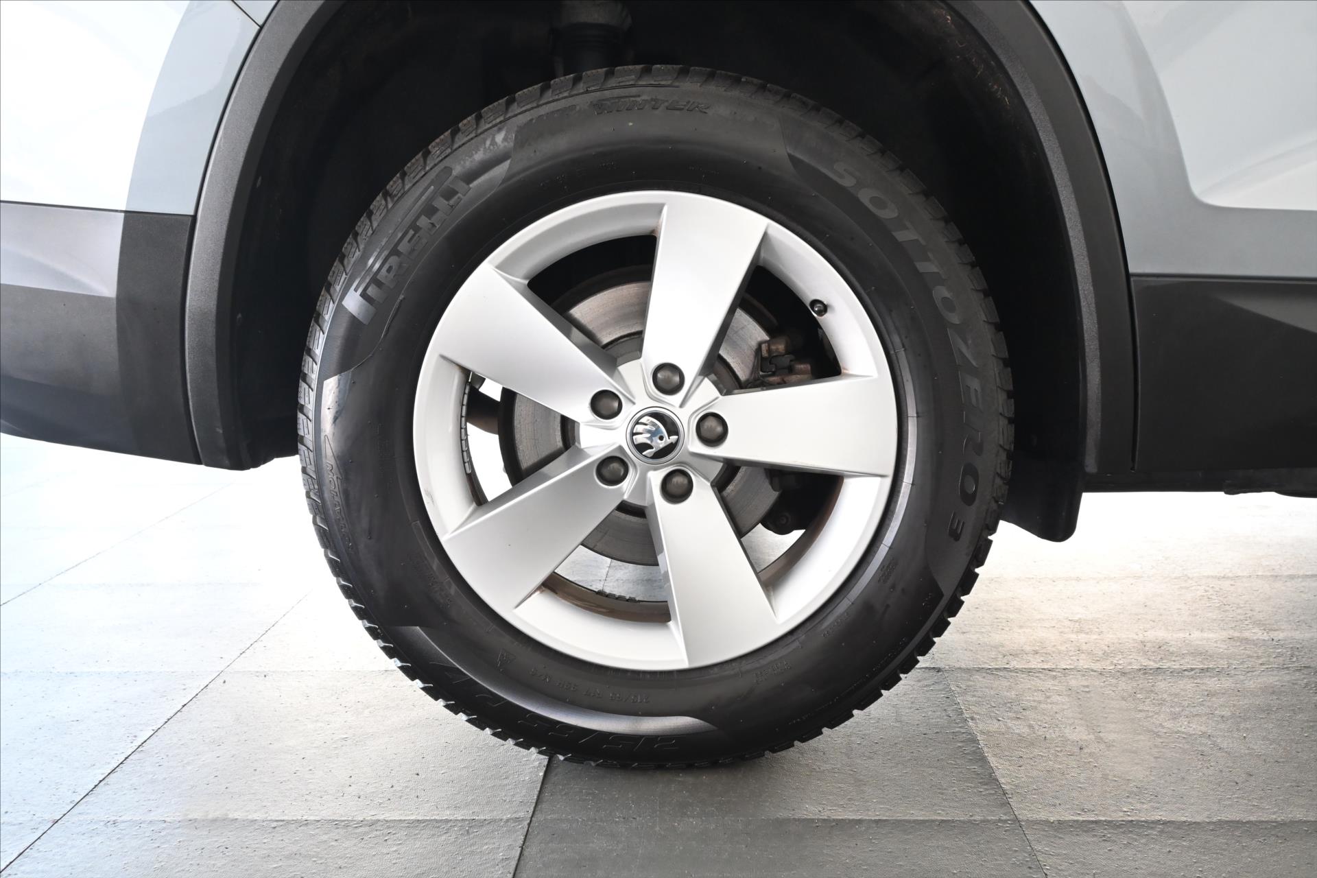 Hlavní fotografie vozu Škoda Kodiaq 1,5 TSI 110 kW Ambition Záruka až 5 let (32)