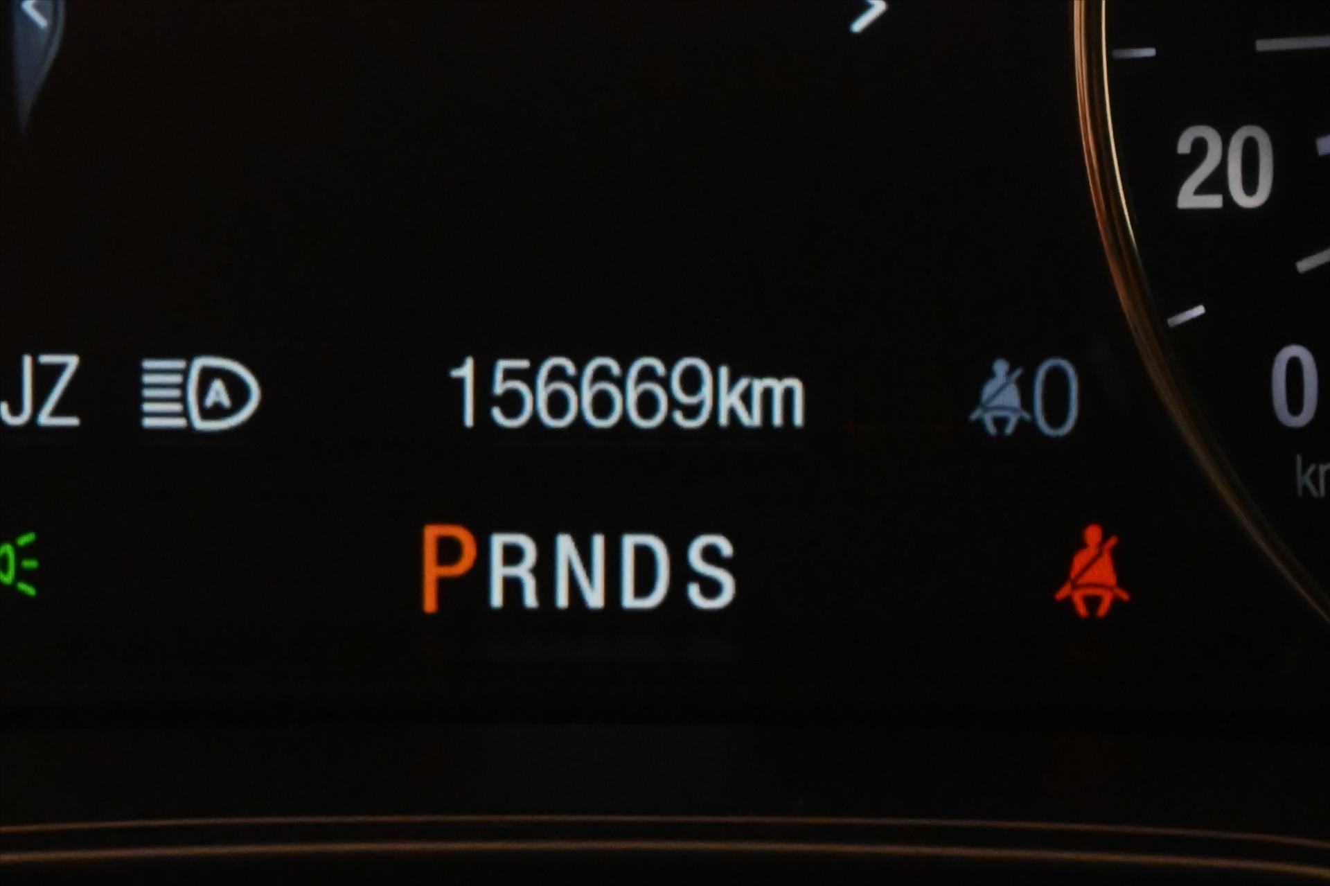 Hlavní fotografie vozu Ford Mondeo 2,0 EcoBlue 140 kW AT/8 Titanium Záruka až 5 let (17)