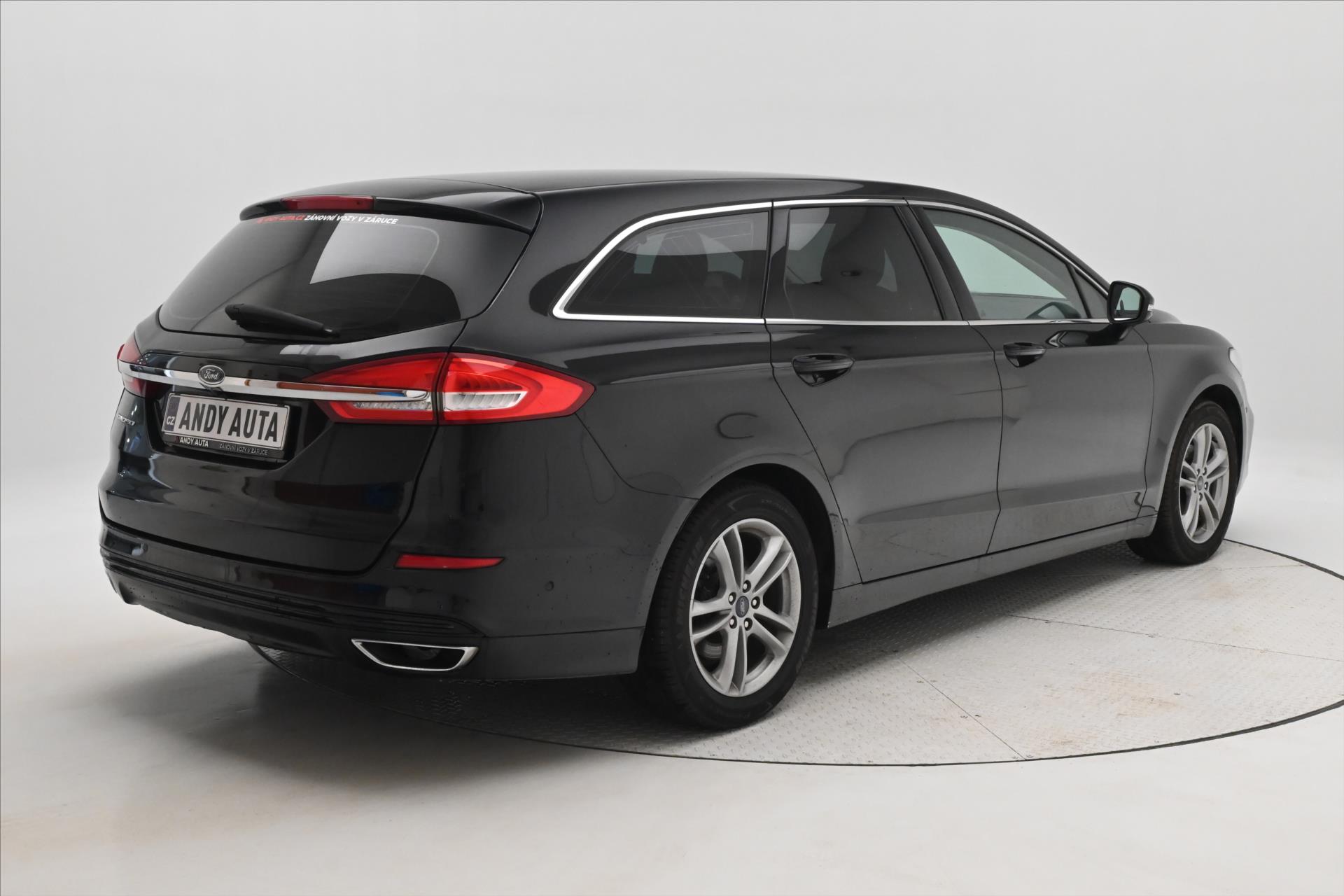 Hlavní fotografie vozu Ford Mondeo 2,0 EcoBlue 140 kW AT/8 Titanium Záruka až 5 let (5)