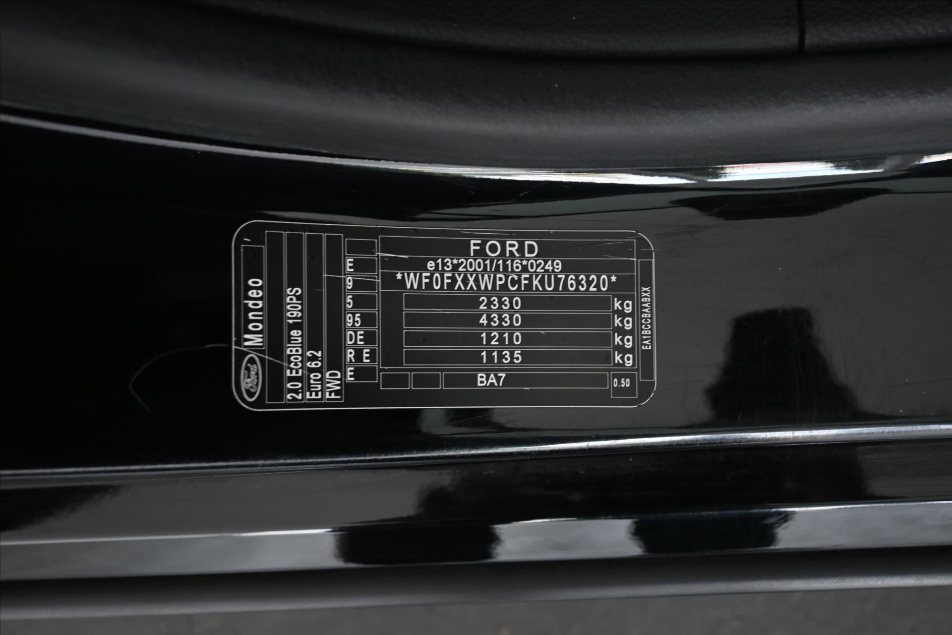 Hlavní fotografie vozu Ford Mondeo 2,0 EcoBLUE 140 kW AT/8 TITANIUM Záruka až 5 let (8)