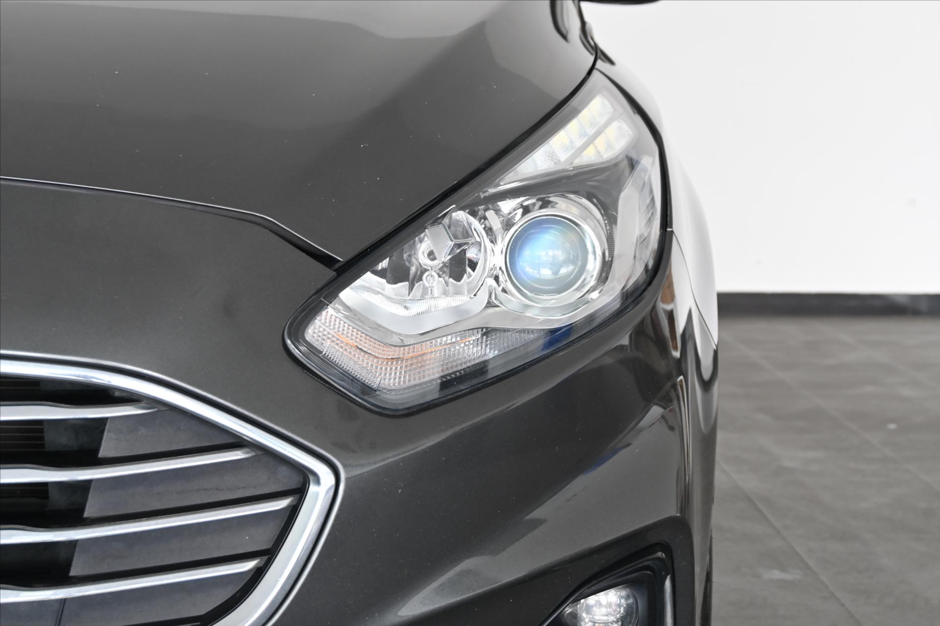 Hlavní fotografie vozu Ford S-MAX 2,0 EcoBlue 110 kW NAVIGACE Záruka až 5 let (29)