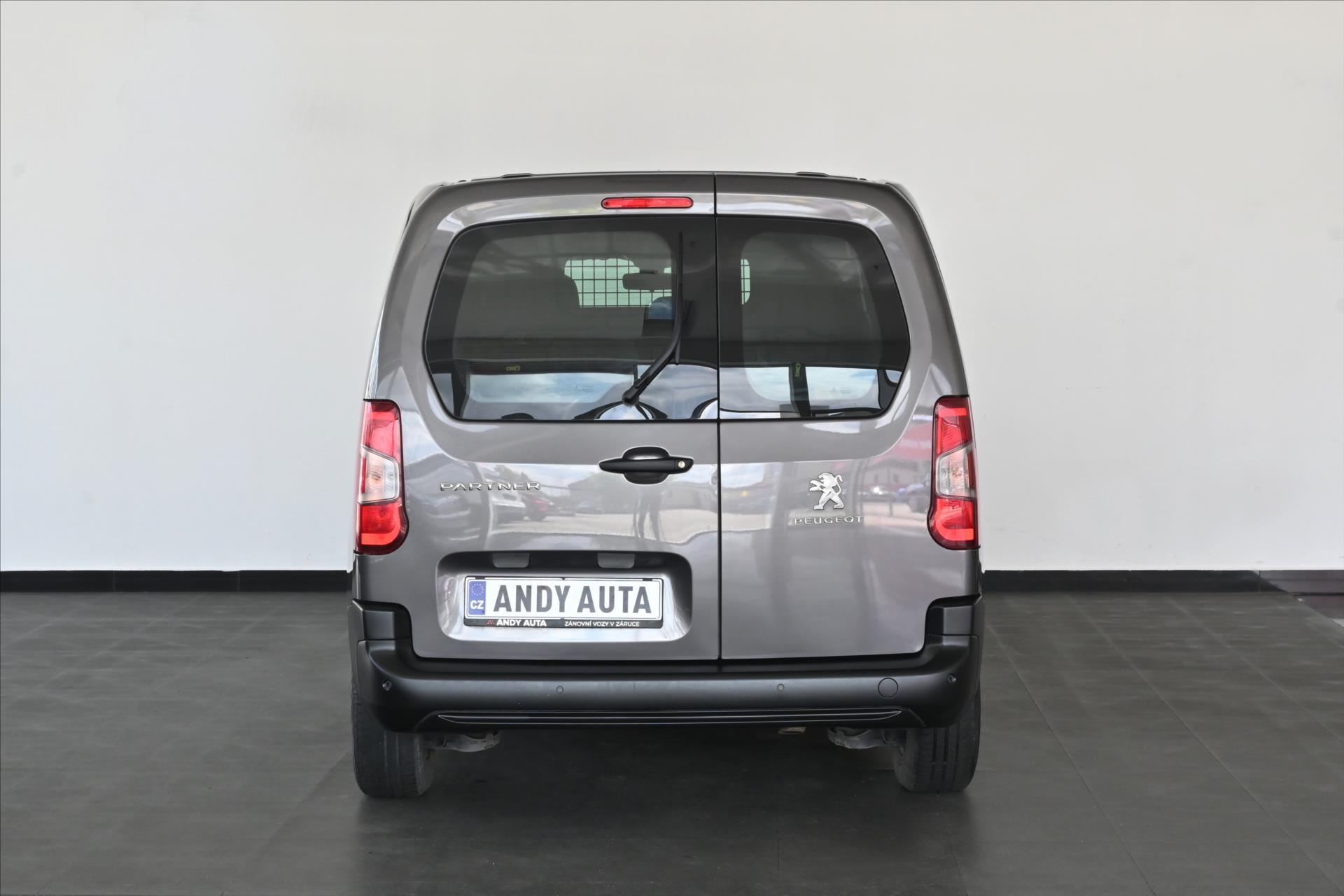 Main photo of the car Peugeot Partner 1.5 BlueHDi 75 kW Premium Warranty up to 5 years (5)