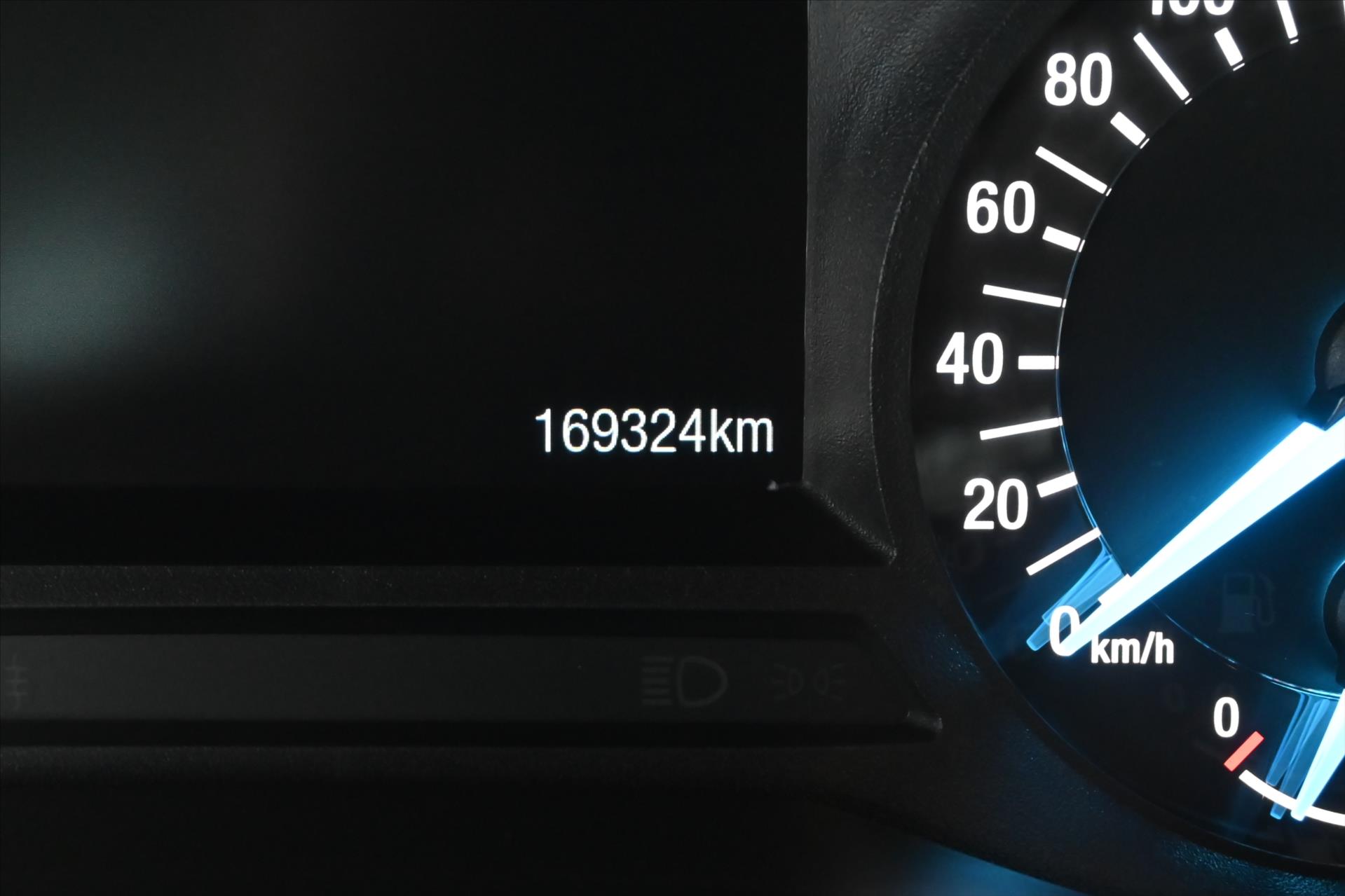 Hlavní fotografie vozu Ford Mondeo 2,0 EcoBlue 110 kW Business Záruka až 5 let (15)