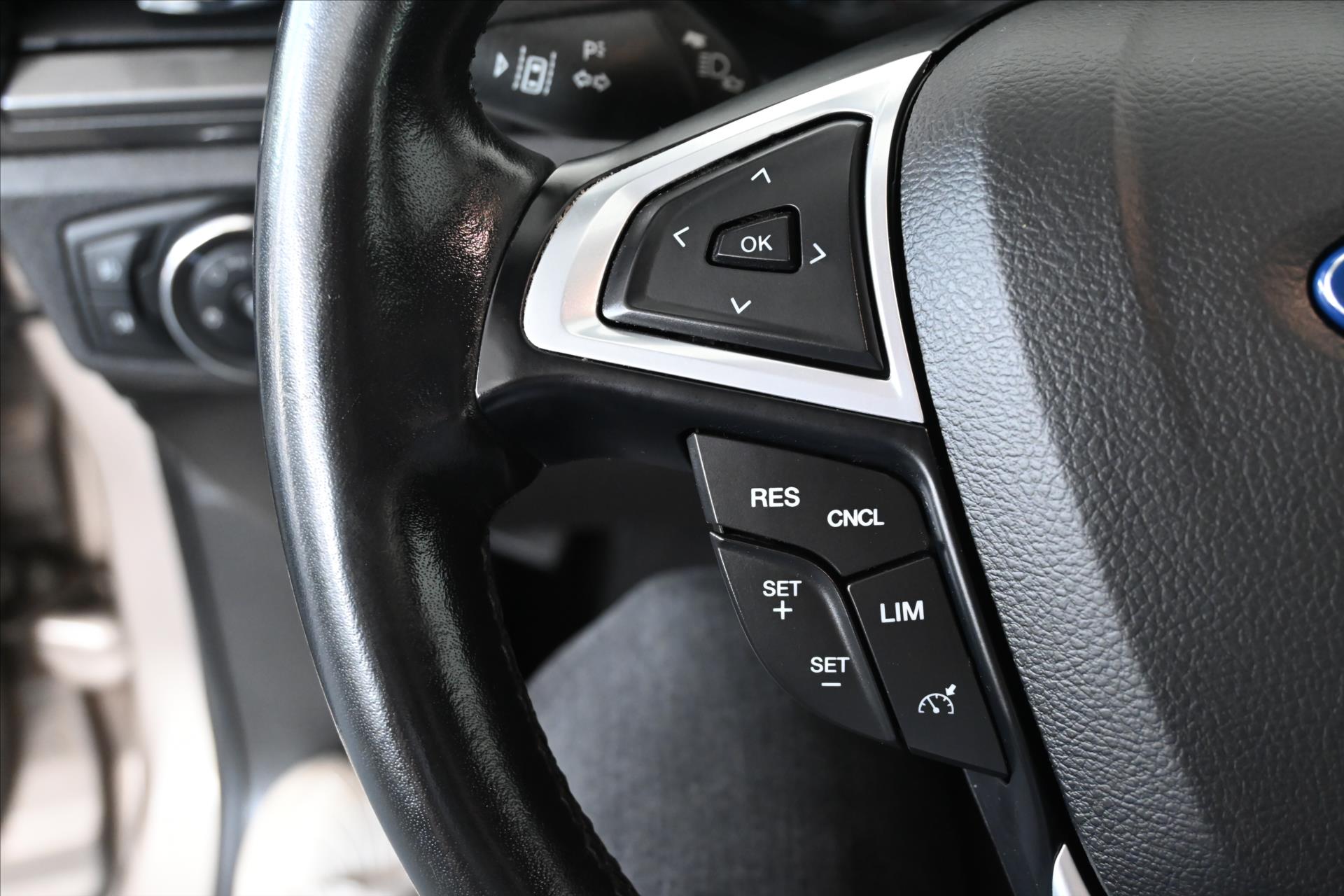 Hlavní fotografie vozu Ford Mondeo 2,0 EcoBlue 110 kW Business Záruka až 5 let (18)