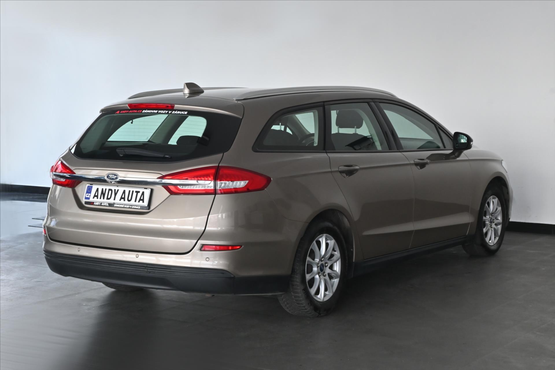 Hlavní fotografie vozu Ford Mondeo 2,0 EcoBlue 110 kW Business Záruka až 5 let (4)