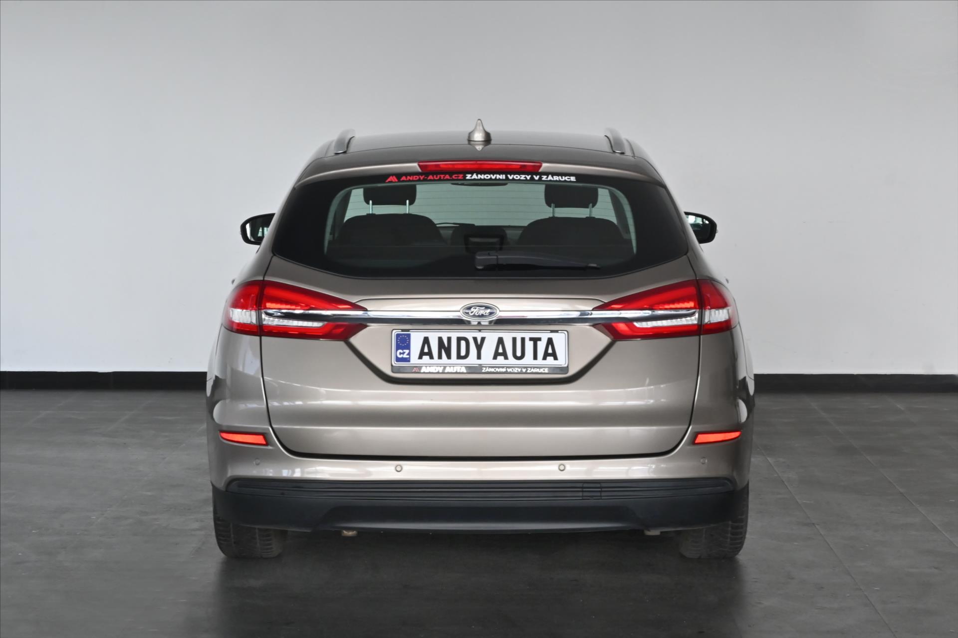 Hlavní fotografie vozu Ford Mondeo 2,0 EcoBlue 110 kW Business Záruka až 5 let (5)