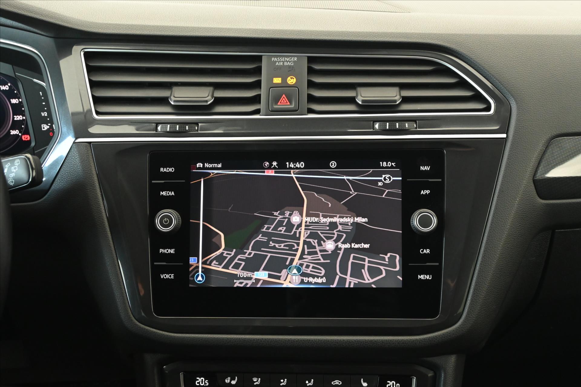 Hlavní fotografie vozu Volkswagen Tiguan Allspace 2,0 TDI 147 kW R-Line 4x4 7Míst Záruka až 5 let (21)