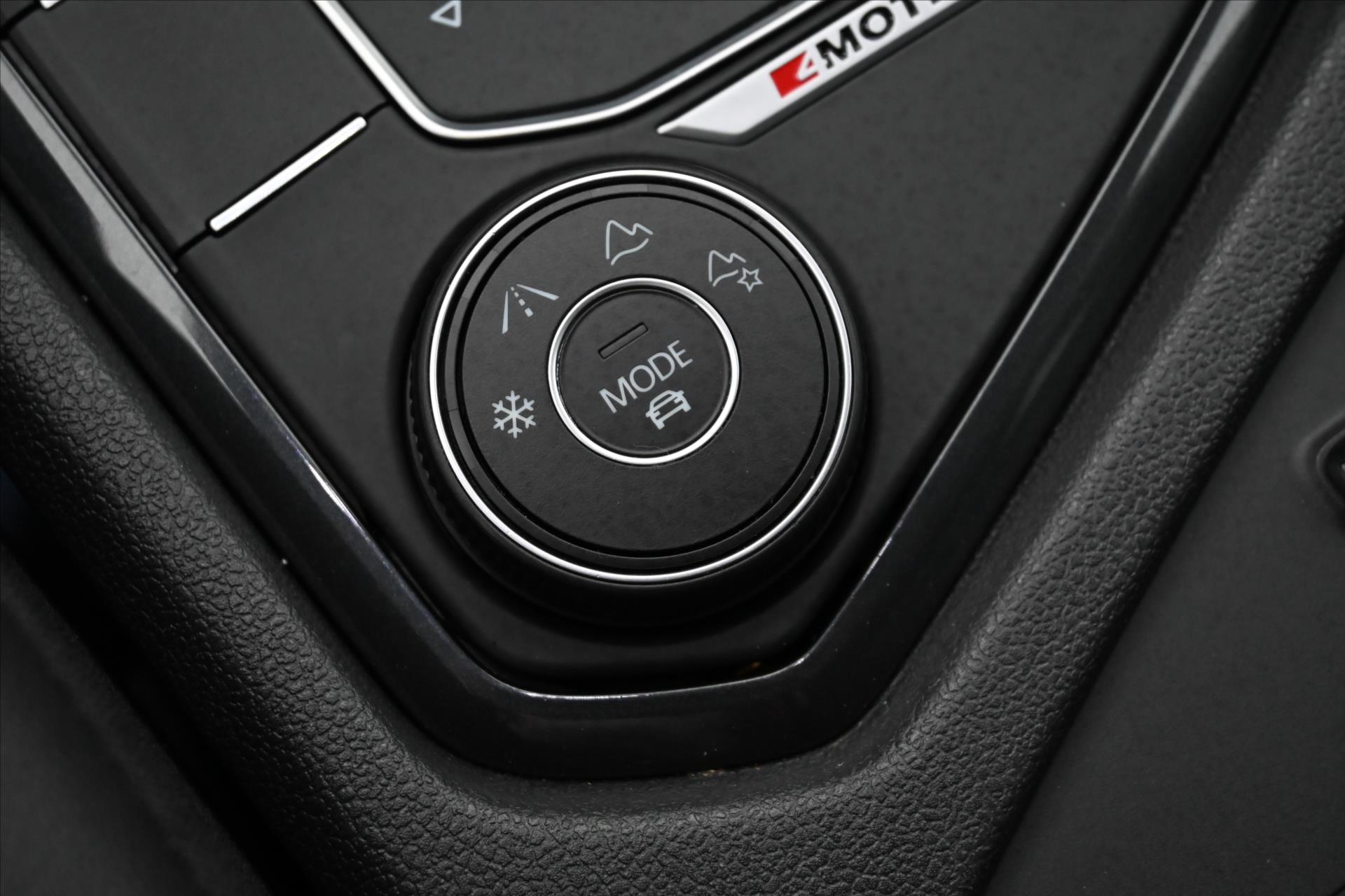 Hlavní fotografie vozu Volkswagen Tiguan Allspace 2,0 TDI 147 kW R-Line 4x4 7Míst Záruka až 5 let (27)