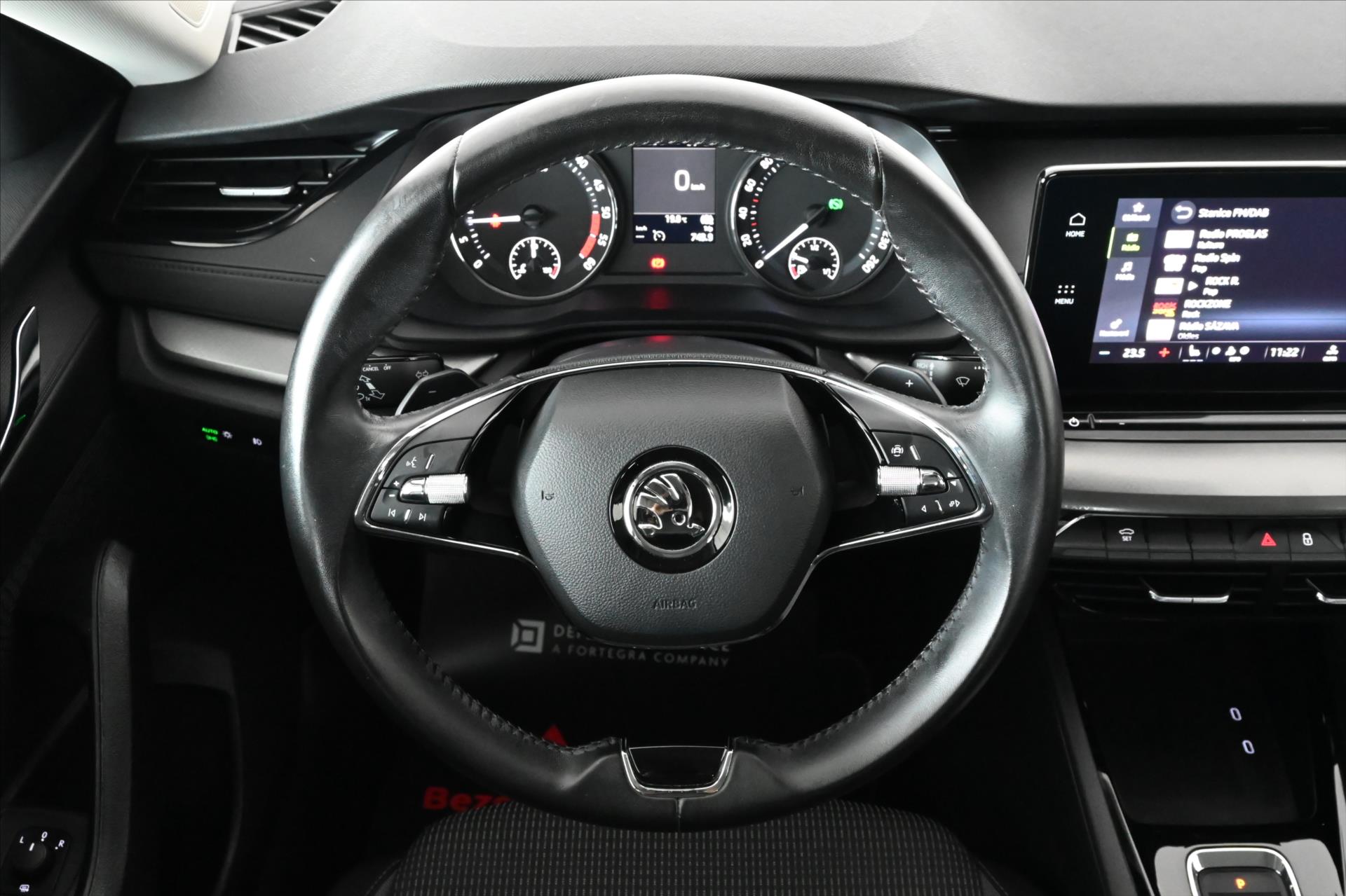 Hlavní fotografie vozu Škoda Octavia 2,0 TDI 110 kW DSG Business Executive Záruka až 5 let (17)