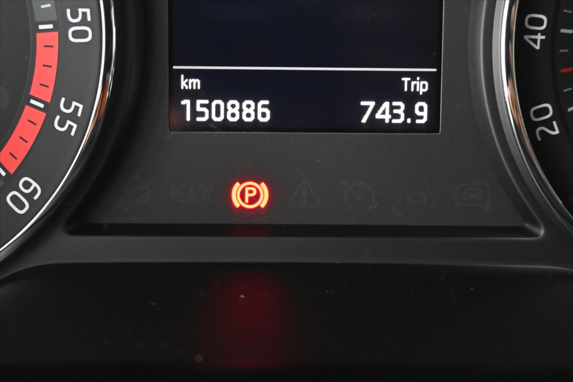 Hlavní fotografie vozu Škoda Octavia 2,0 TDI 110 kW DSG Business Executive Záruka až 5 let (15)