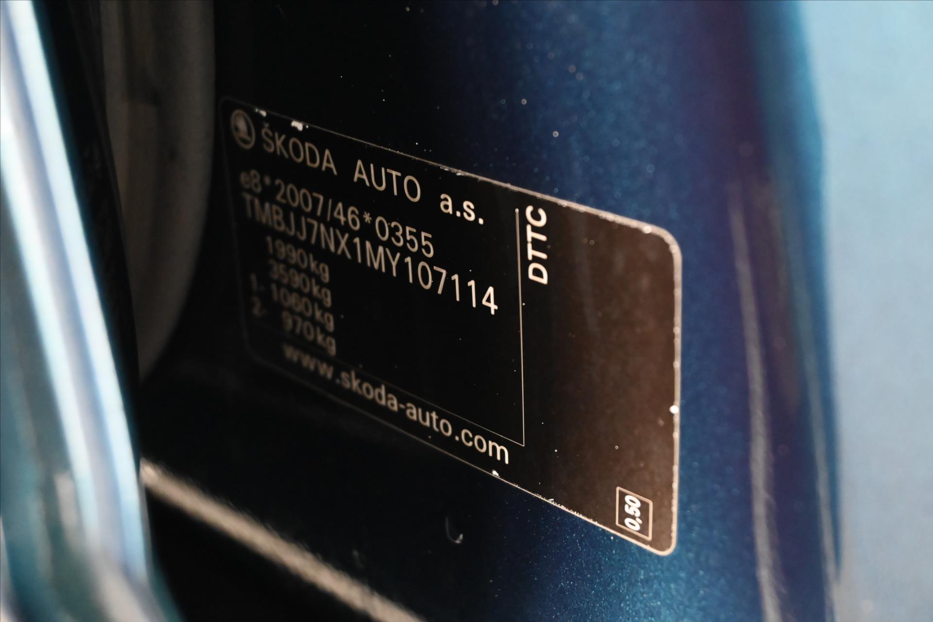 Hlavní fotografie vozu Škoda Octavia 2,0 TDI 110 kW DSG Business Executive Záruka až 5 let (16)