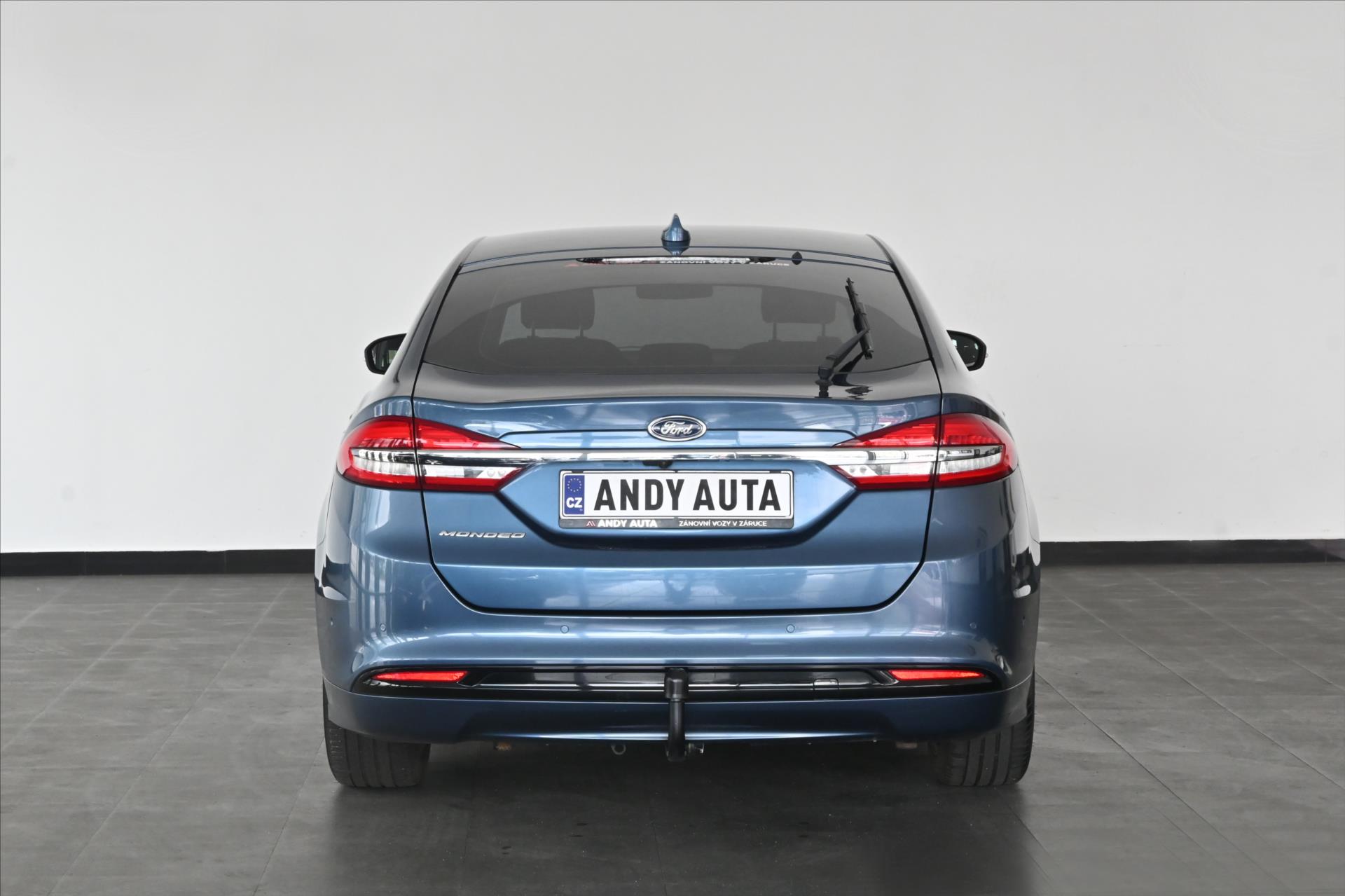 Hlavní fotografie vozu Ford Mondeo 2,0 EcoBlue 110 kW AT8 Titanium Záruka až 5 let (5)