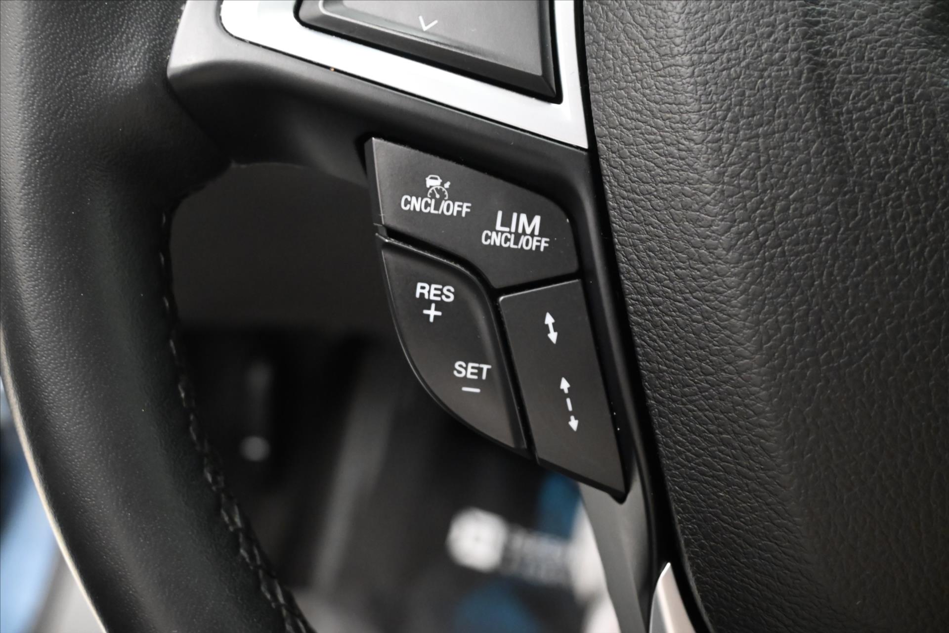 Hlavní fotografie vozu Ford Mondeo 2,0 EcoBlue 110kW AT8 Titanium Záruka až 5 let (22)