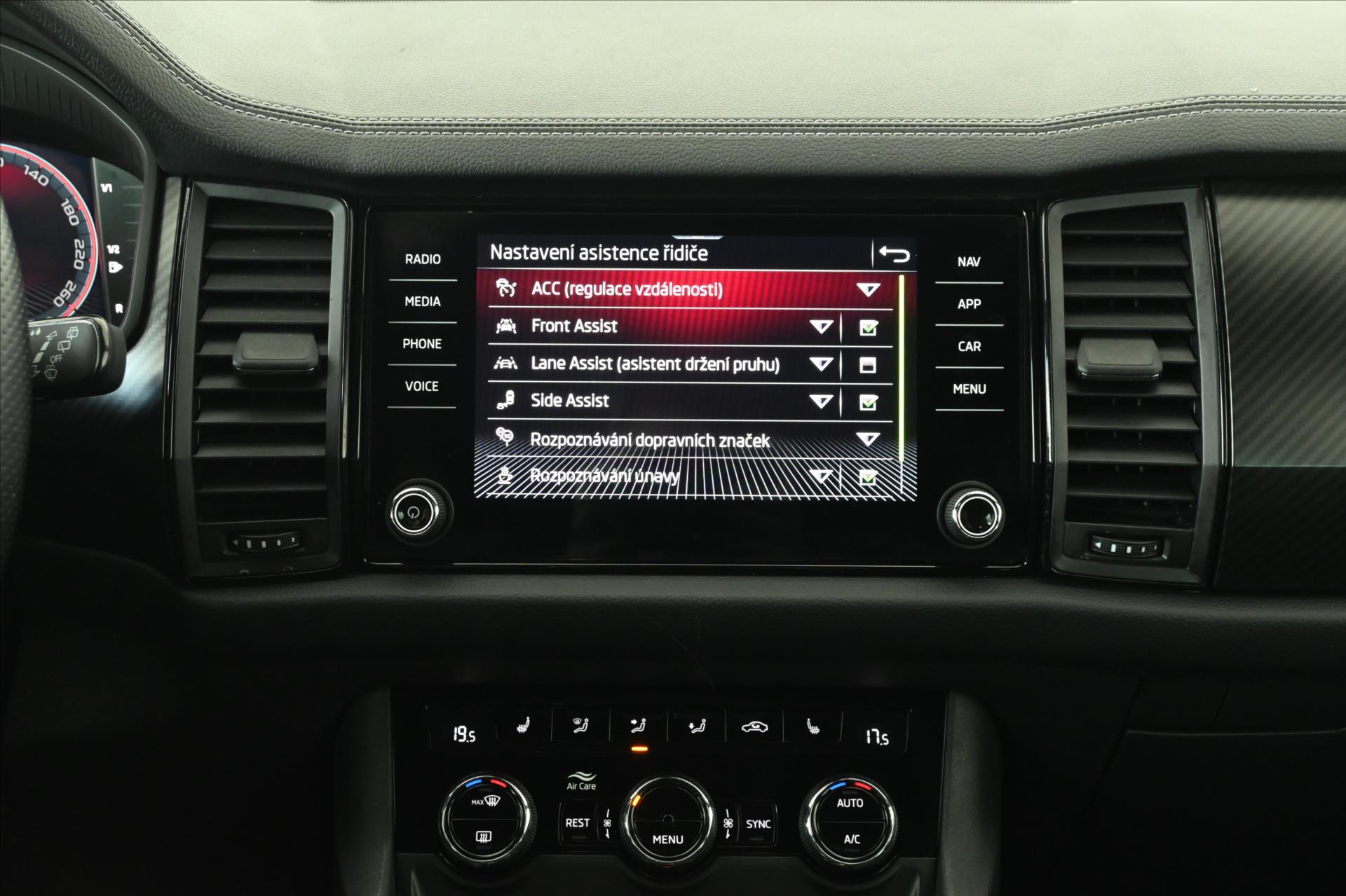 Main photo of the car Skoda Kodiaq 1.5 TSI 110 kW DSG Sportline Business Warranty up to 5 years (22)