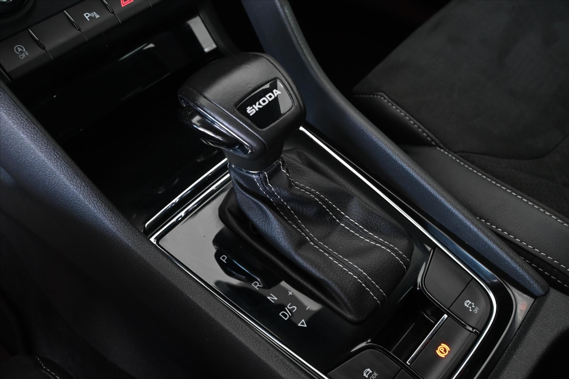 Main photo of the car Skoda Kodiaq 1.5 TSI 110 kW DSG Sportline Business Warranty up to 5 years (26)