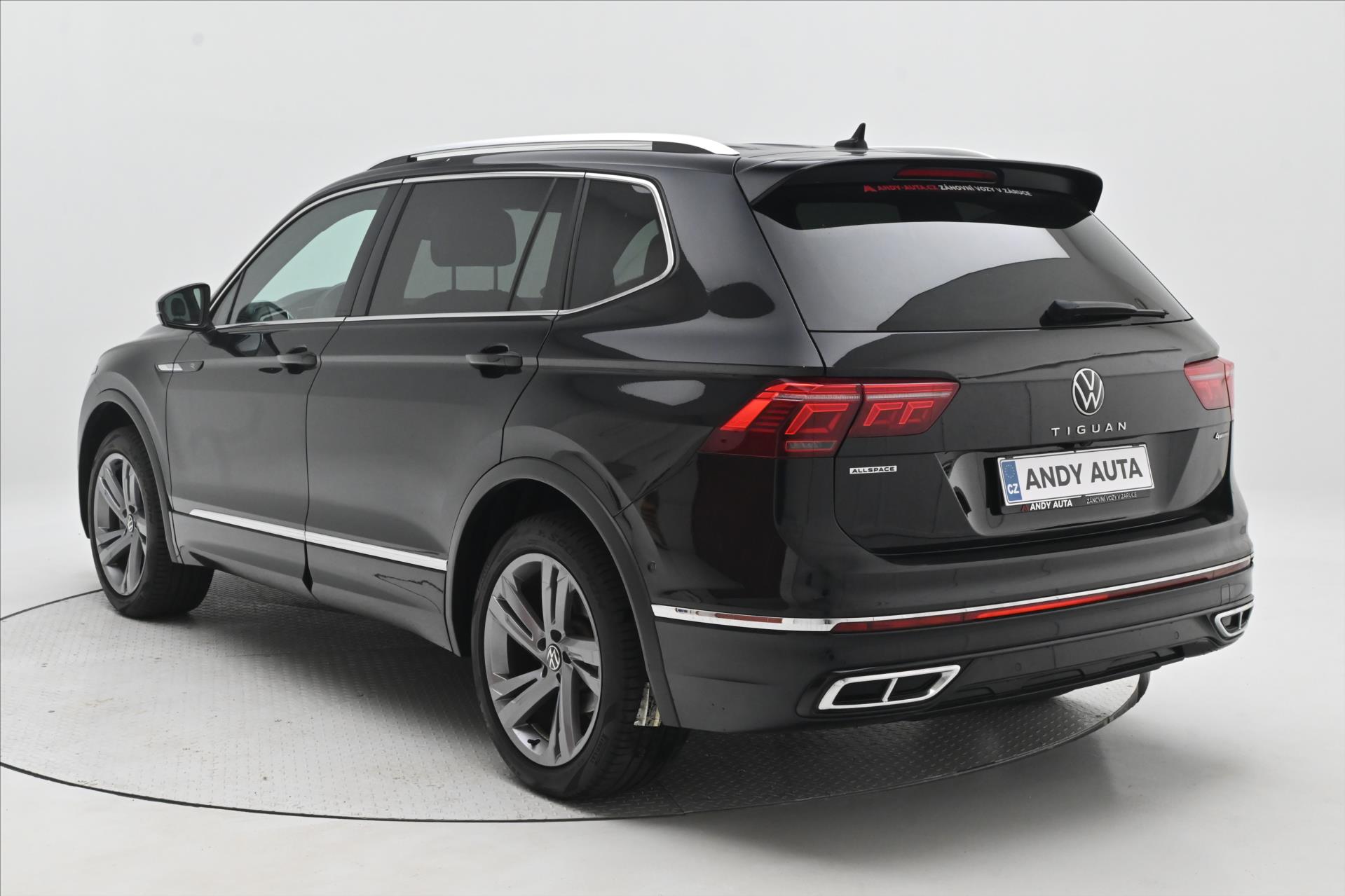 Hlavní fotografie vozu Volkswagen Tiguan Allspace 2,0 TDI 147 kW DSG 4x4 R-LINE Záruka až 5 let (7)