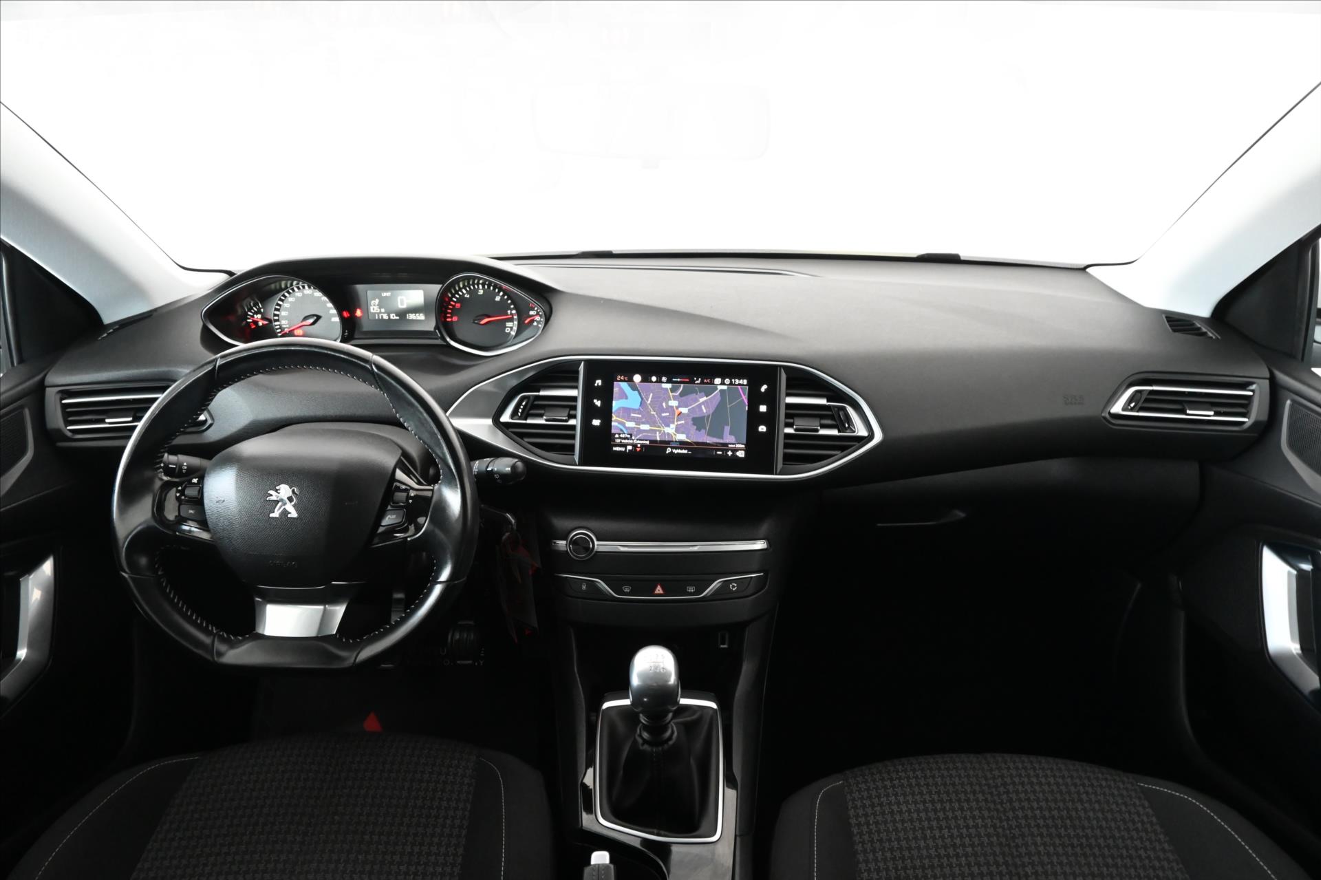 Main photo of the car Peugeot 308 1.5 BlueHDi 96 kW Active Business Warranty up to 5 years (12)