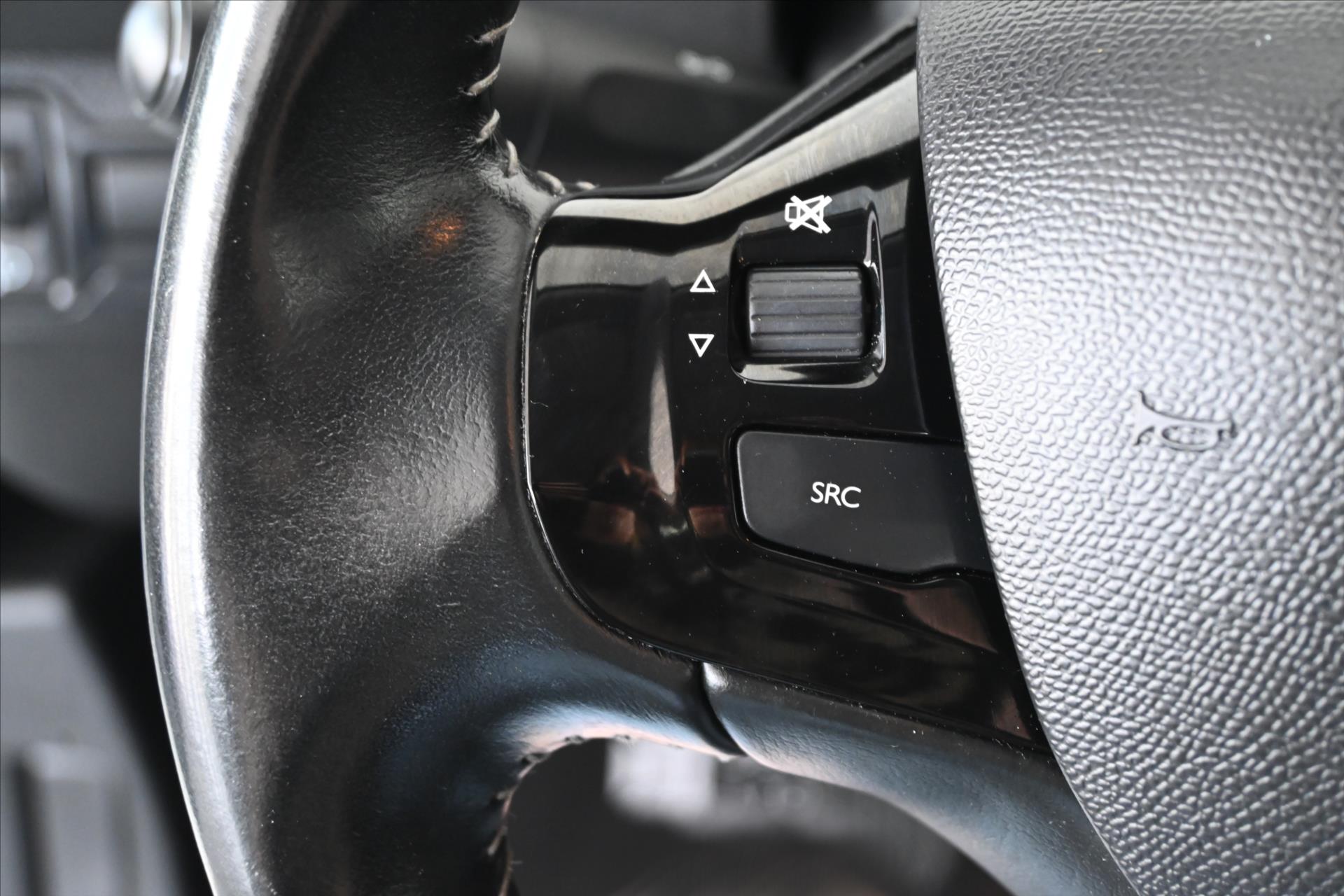 Main photo of the car Peugeot 308 1.5 BlueHDi 96 kW Active Business Warranty up to 5 years (18)