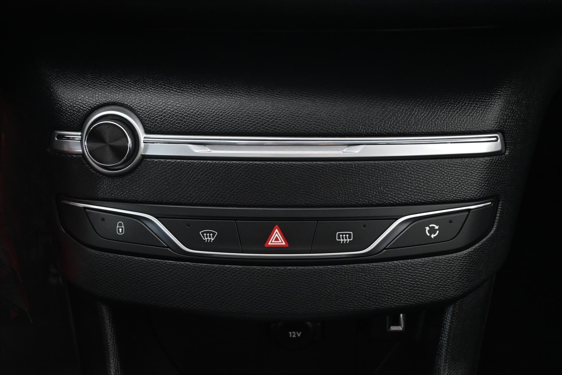 Main photo of the car Peugeot 308 1.5 BlueHDi 96 kW Active Business Warranty up to 5 years (23)