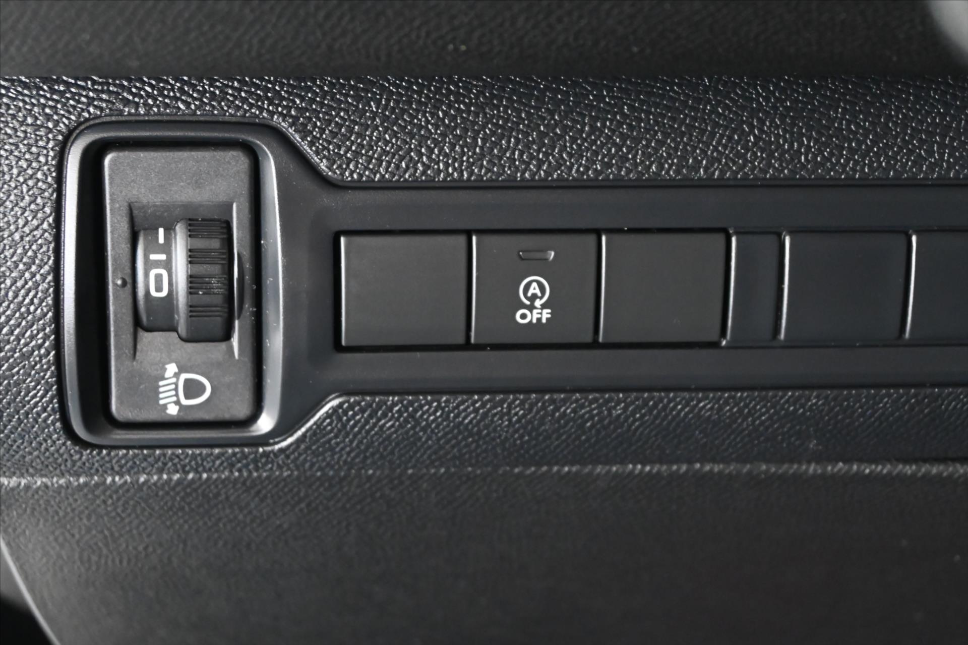 Main photo of the car Peugeot 308 1.5 BlueHDi 96 kW Active Business Warranty up to 5 years (27)