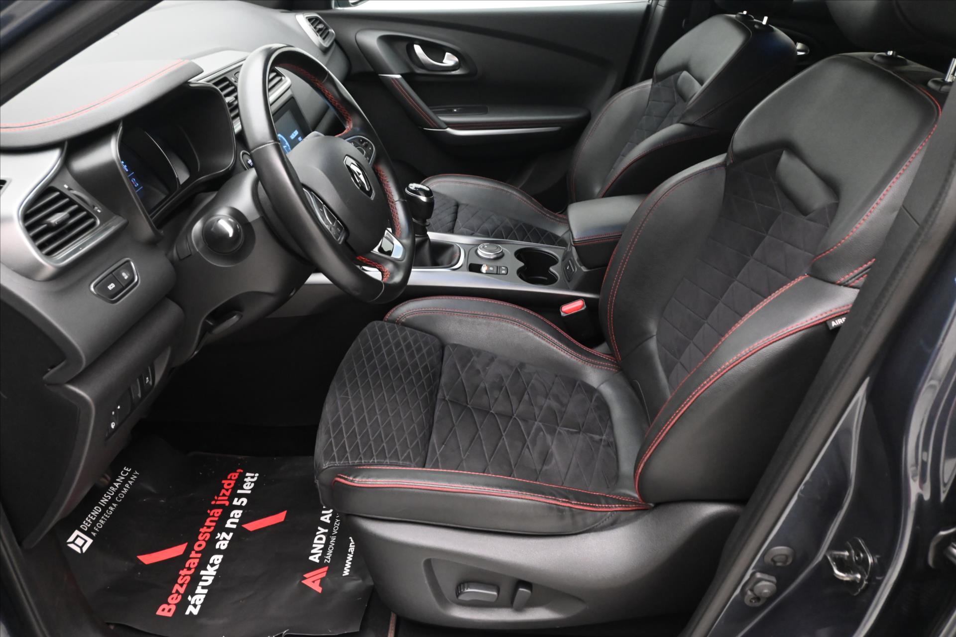 Hlavní fotografie vozu Renault Kadjar 1,7 Blue dCi 110 kW 4x4 Black Edition Záruka až 5 le (13)