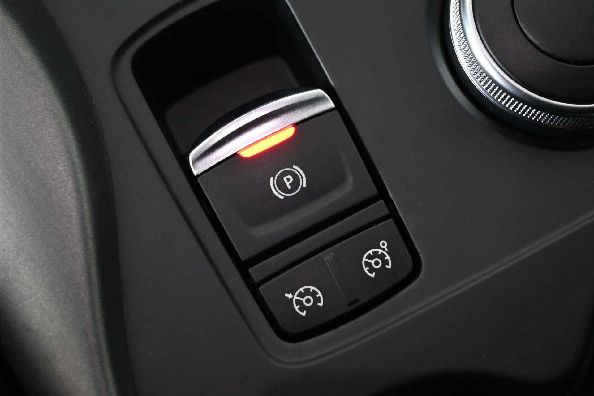 Hlavní fotografie vozu Renault Kadjar 1,7 Blue dCi 110 kW 4x4 Black Edition Záruka až 5 le (24)