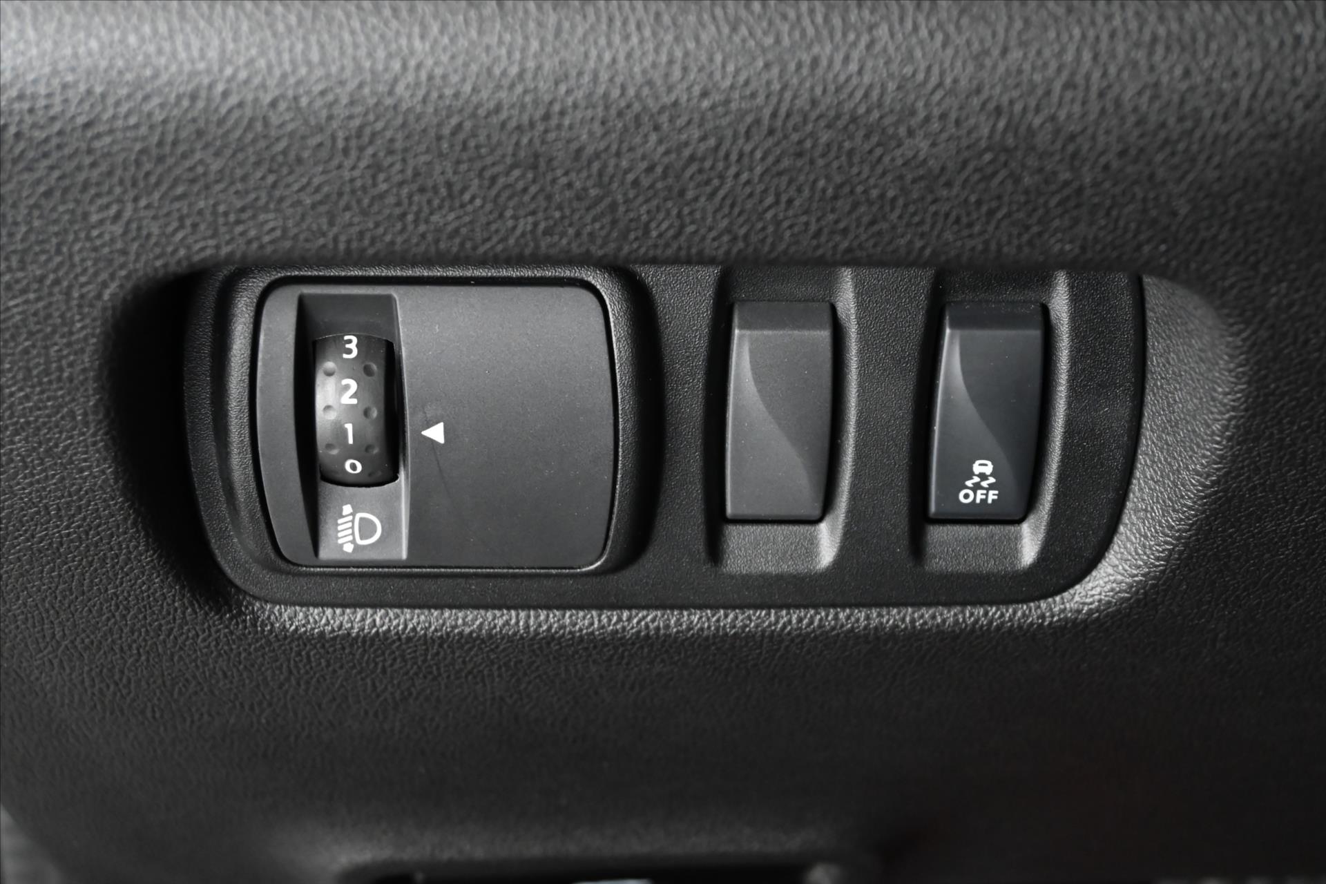 Hlavní fotografie vozu Renault Kadjar 1,7 Blue dCi 110 kW 4x4 Black Edition Záruka až 5 le (28)