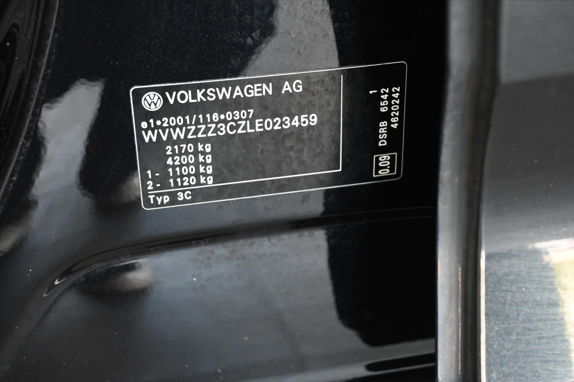 Hlavní fotografie vozu Volkswagen Passat 2,0 TDI 110 kW DSG ELEGANCE Záruka až 5 let (15)