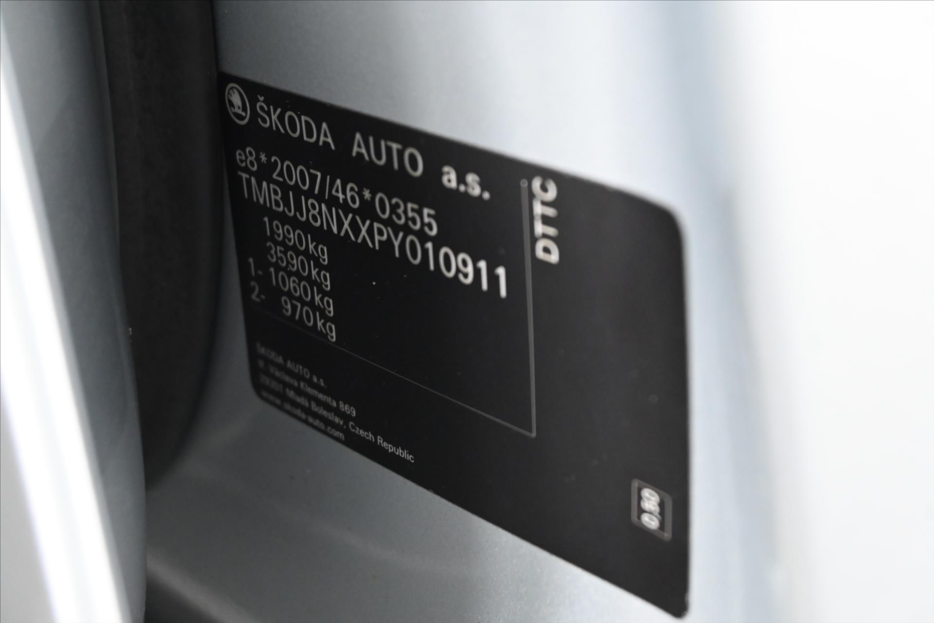 Hlavní fotografie vozu Škoda Octavia 2,0 TDi 110 kW DSG STYLE Záruka až 5 let (15)