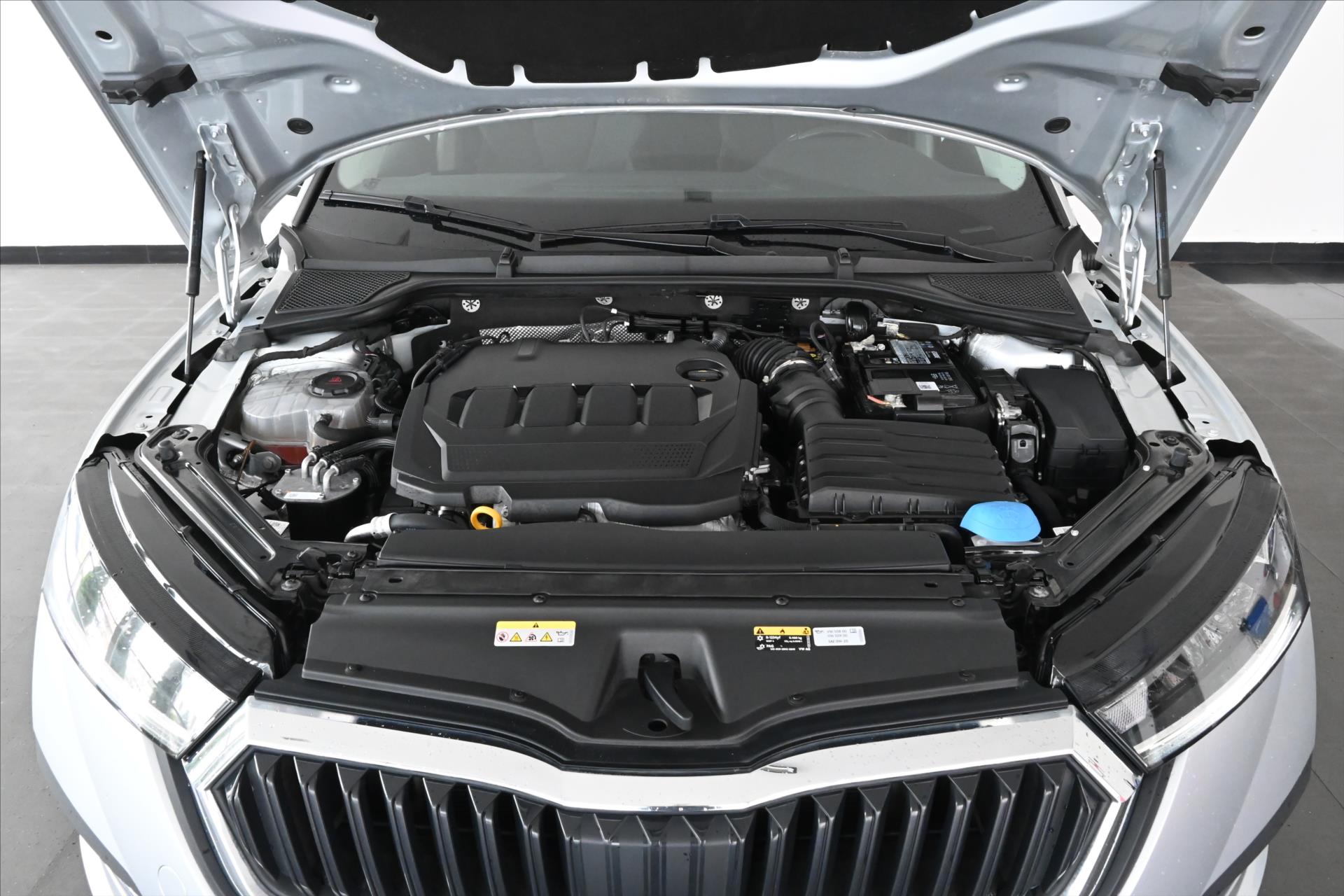 Hlavní fotografie vozu Škoda Octavia 2,0 TDi 110 kW DSG STYLE Záruka až 5 let (5)