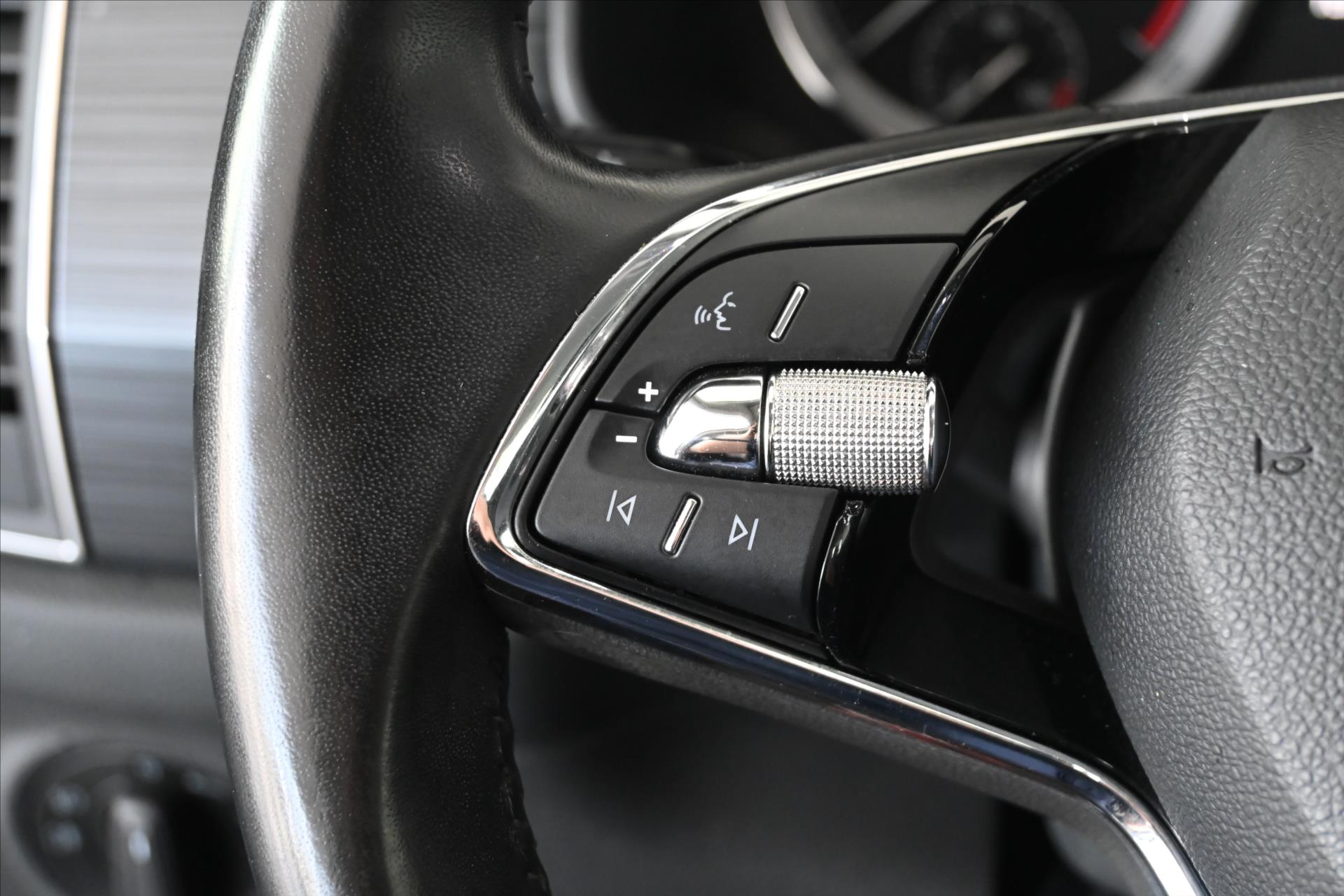 Hlavní fotografie vozu Škoda Kodiaq 1,5 TSI 110 kW Business Edition Záruka až 5 let (18)