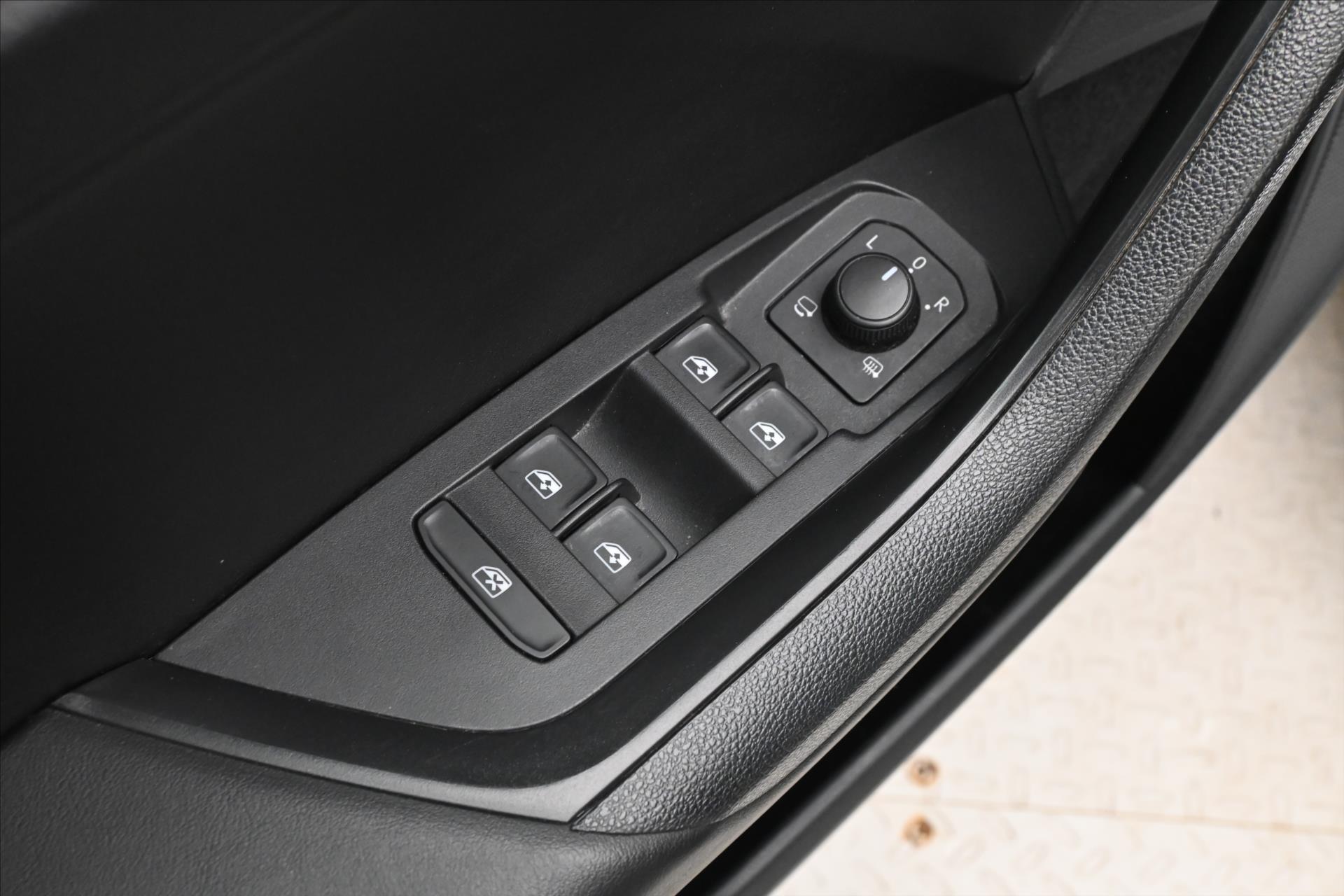 Main photo of the car Skoda Kodiaq 1.5 TSI 110 kW Business Edition Warranty up to 5 years (25)