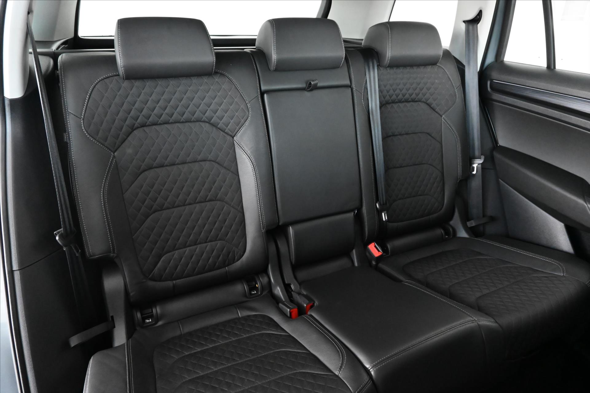 Hlavní fotografie vozu Škoda Kodiaq 1,5 TSi 110kW Business Edition Záruka až 5 let (28)