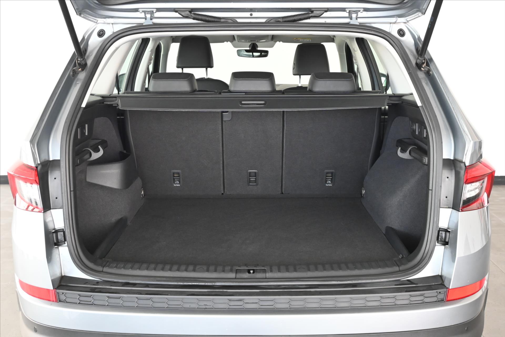Hlavní fotografie vozu Škoda Kodiaq 1,5 TSi 110kW Business Edition Záruka až 5 let (6)