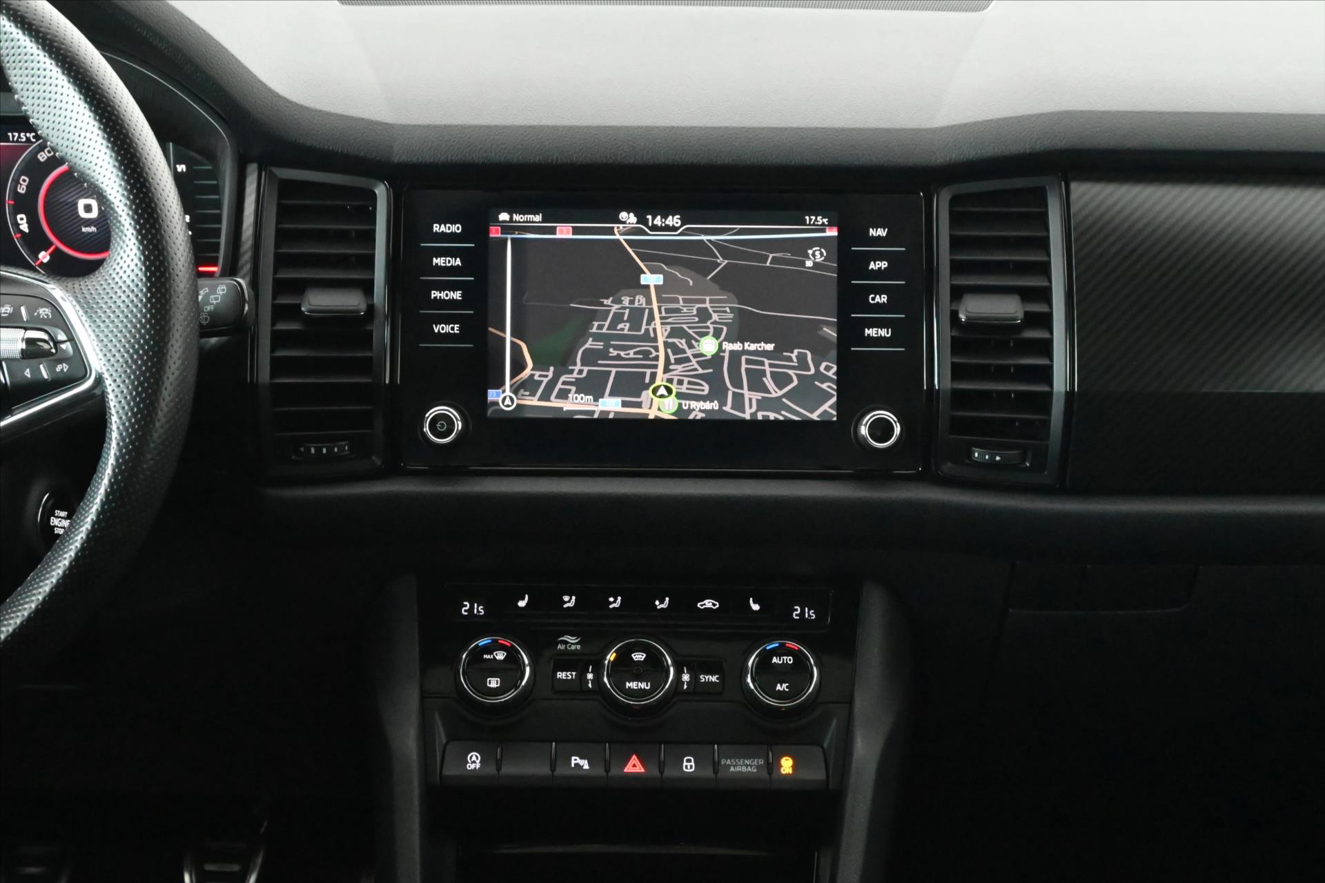 Main photo of the car Skoda Kodiaq 1.5 TSI 110 kW Sportline Warranty up to 5 years (13)