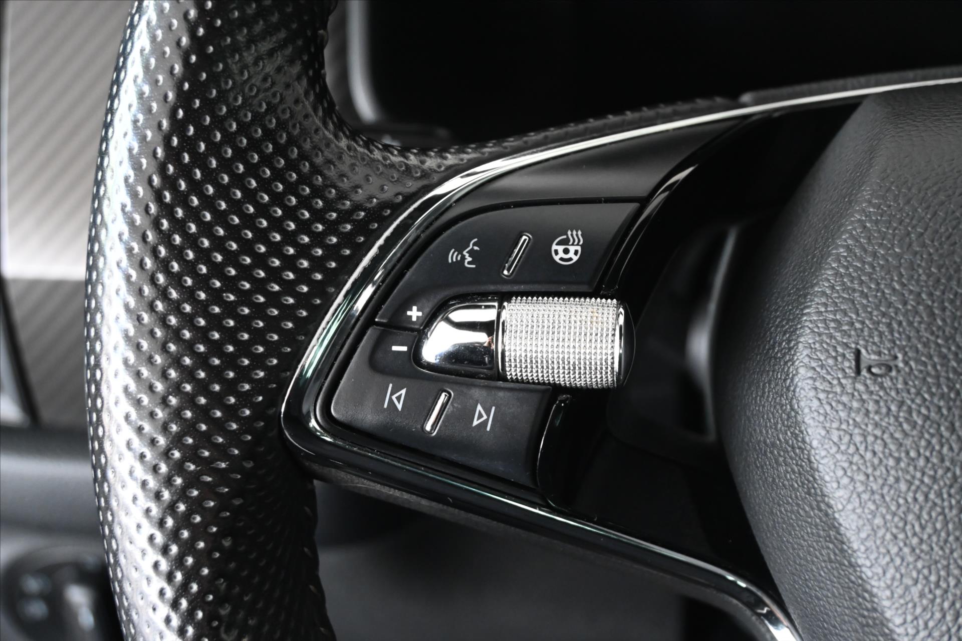 Main photo of the car Skoda Kodiaq 1.5 TSI 110 kW Sportline Warranty up to 5 years (18)