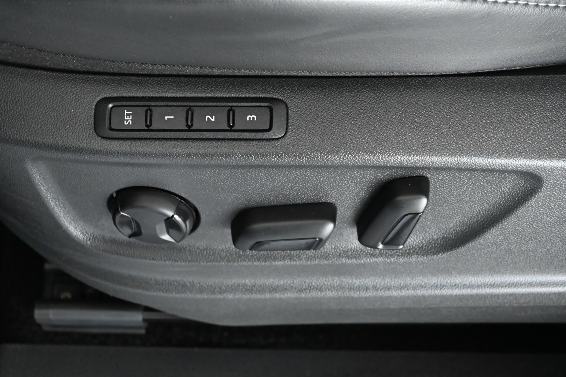 Main photo of the car Skoda Kodiaq 1.5 TSI 110 kW Sportline Warranty up to 5 years (31)