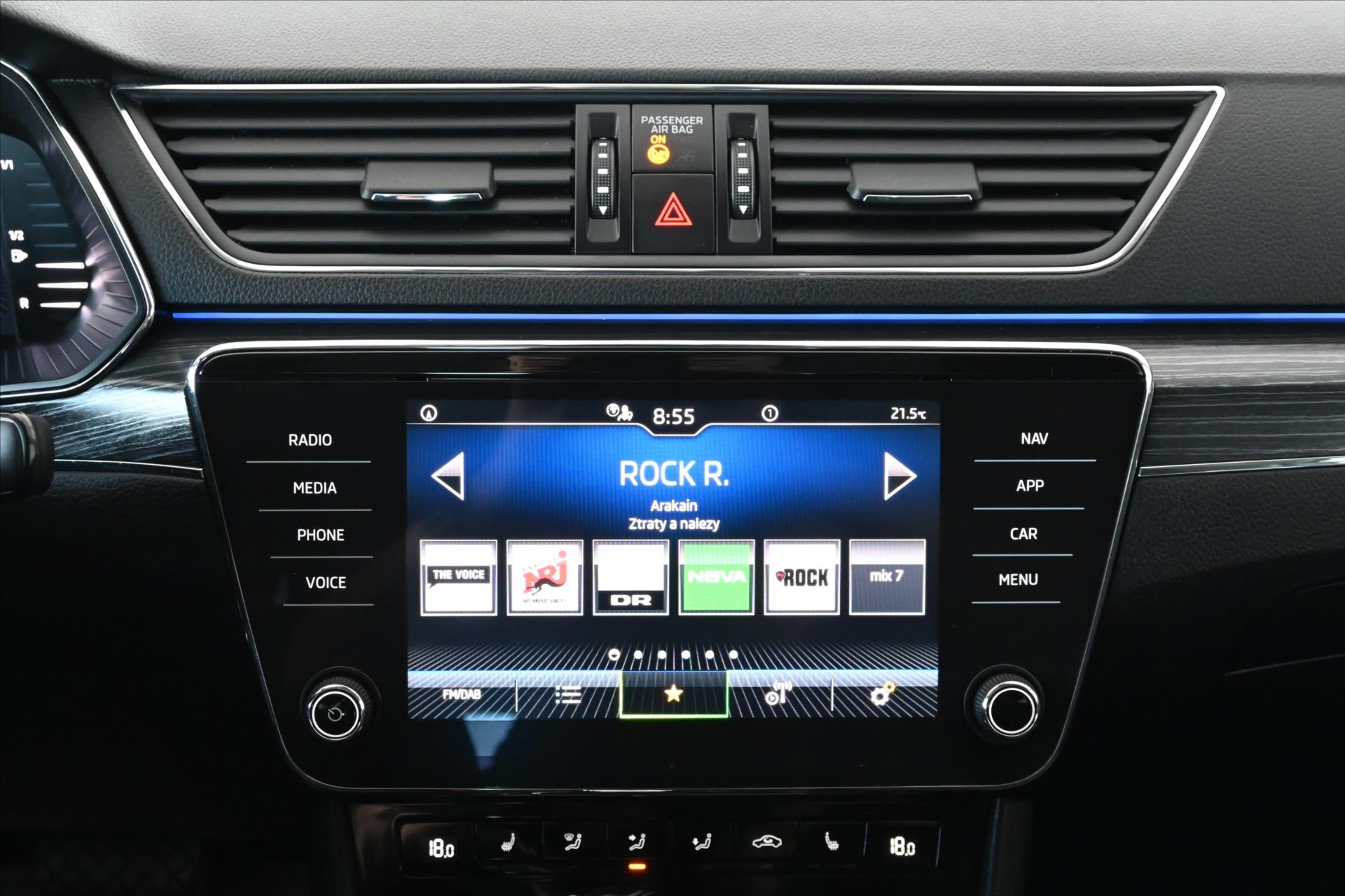 Main photo of the car Skoda Superb 2.0 TDI 110 kW DSG Style Warranty up to 5 years (21)