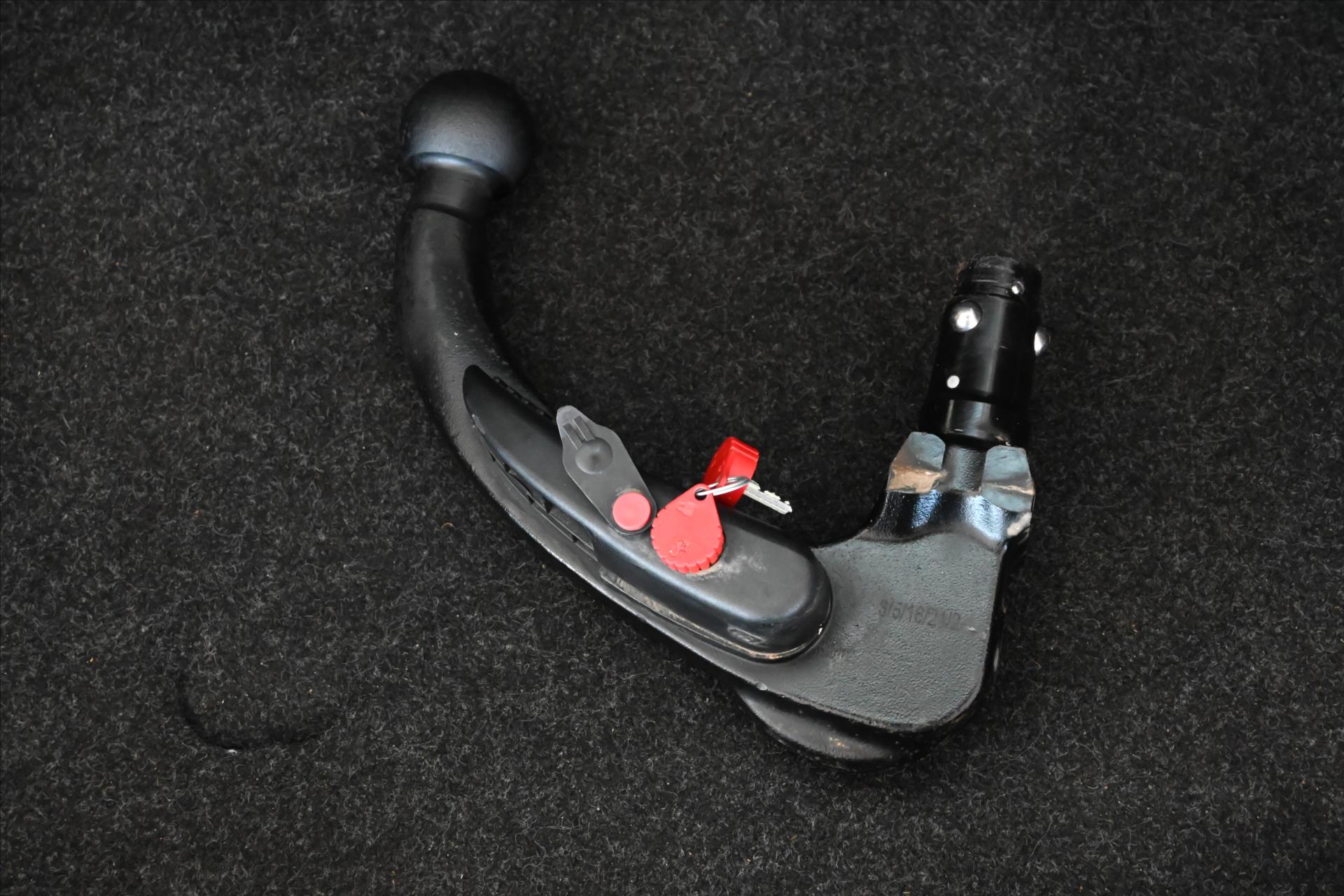 Main photo of the car Skoda Superb 2.0 TDI 110 kW DSG Style Warranty up to 5 years (33)