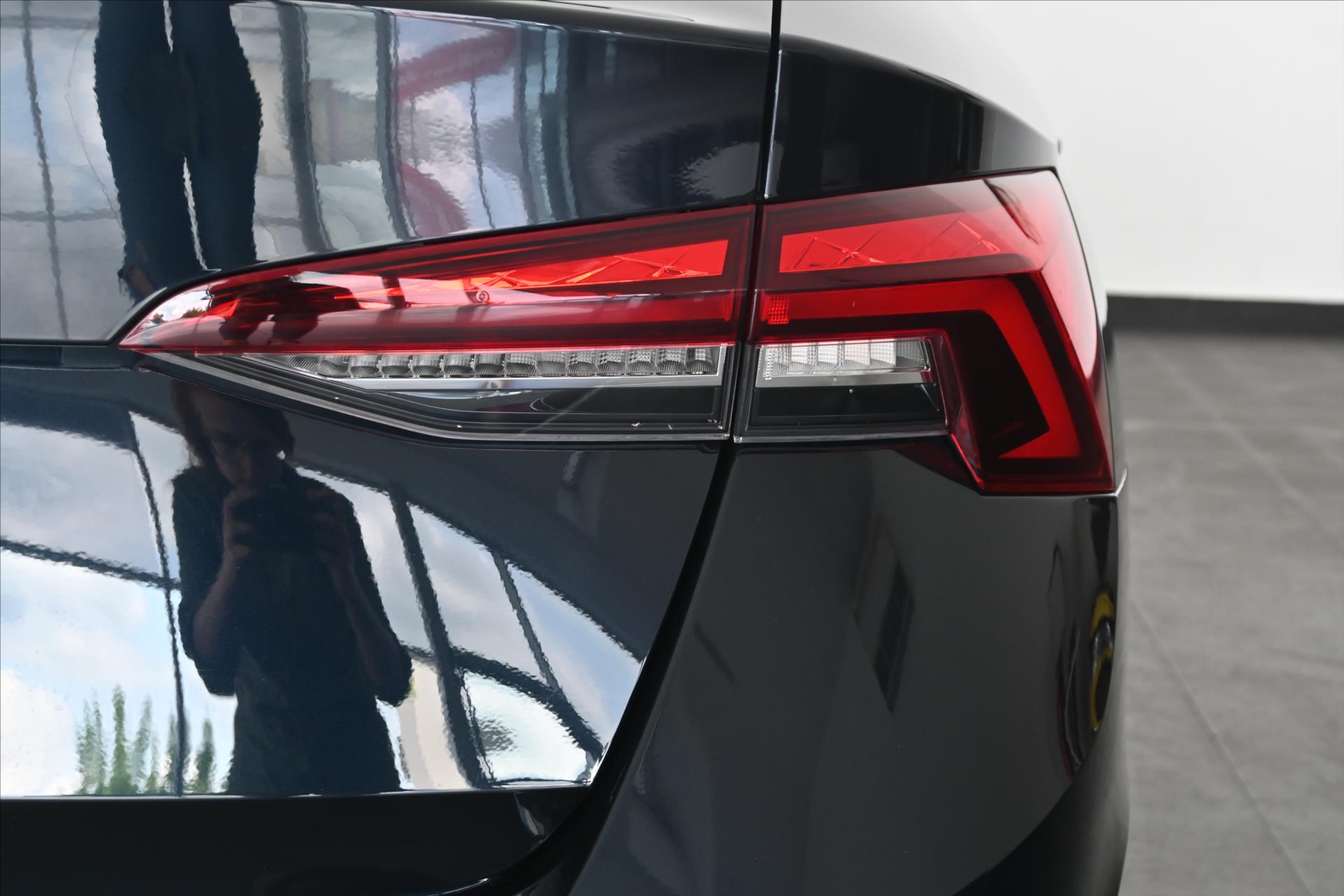 Hlavní fotografie vozu Škoda Octavia 2,0 TDI 110 kW DSG Ambition Záruka až 5 let (30)