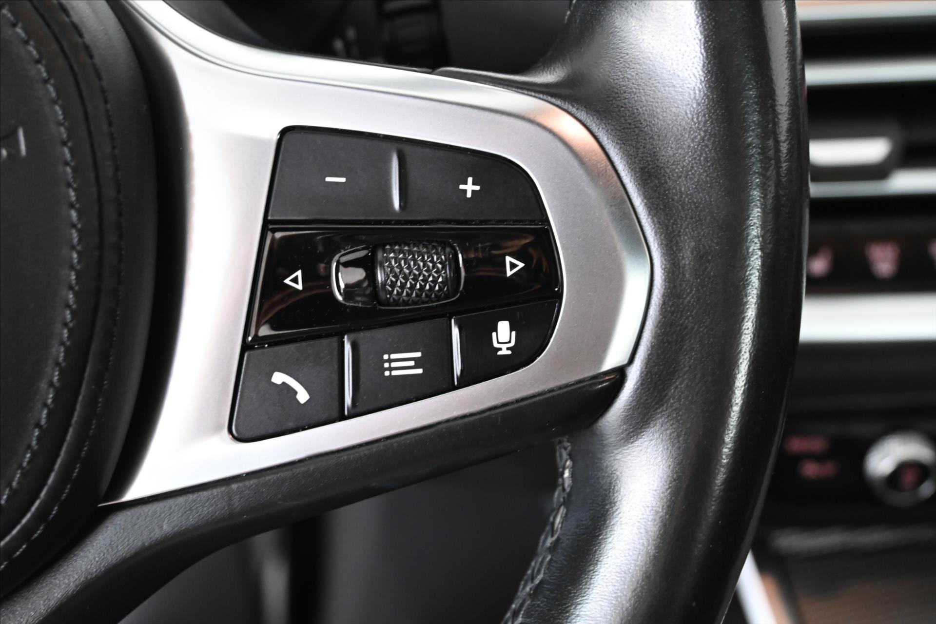 Hlavní fotografie vozu BMW Řada 3 2,0 320D 140 kW M-paket Záruka až 5 let (18)