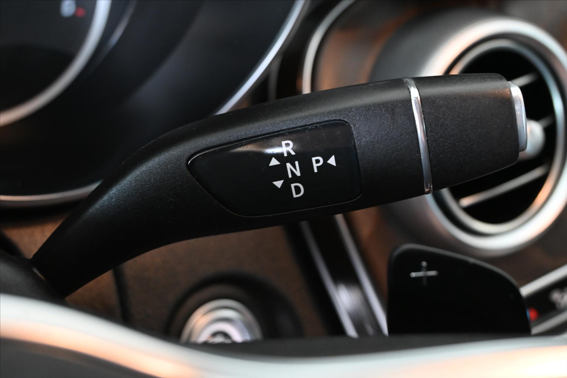 Main photo of the car Mercedes-Benz Class c 2.0 220d 143 kW 9G-Tronic Avantgarde Warranty up to 5 years (20)