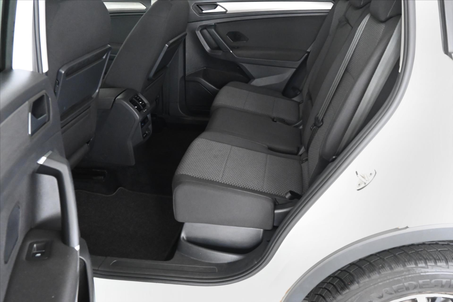 Hlavní fotografie vozu Volkswagen Tiguan Allspace 1,5 TSI 110 kW Comfortline Záruka až 5 let (11)